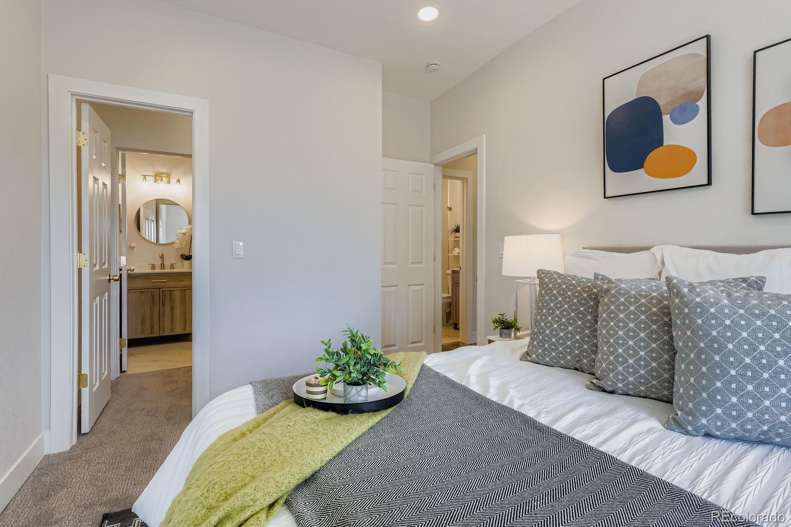 MLS Image #15 for 1450  joliet street,aurora, Colorado