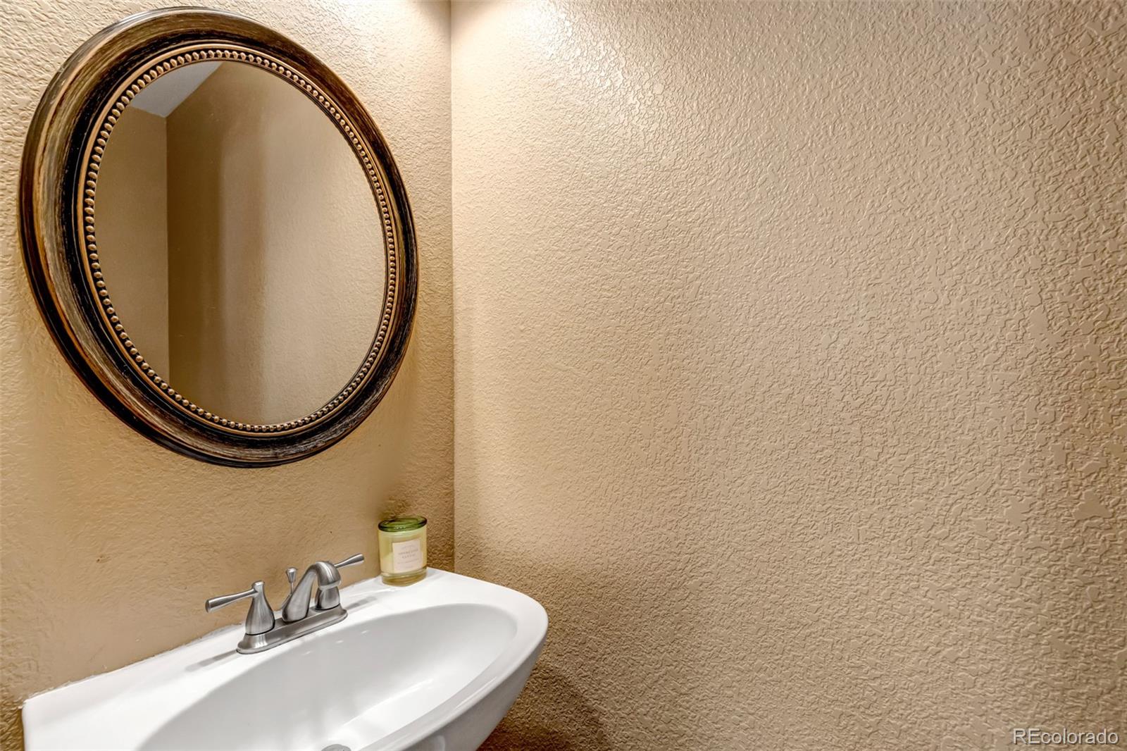 MLS Image #24 for 7951 s kittredge way,englewood, Colorado