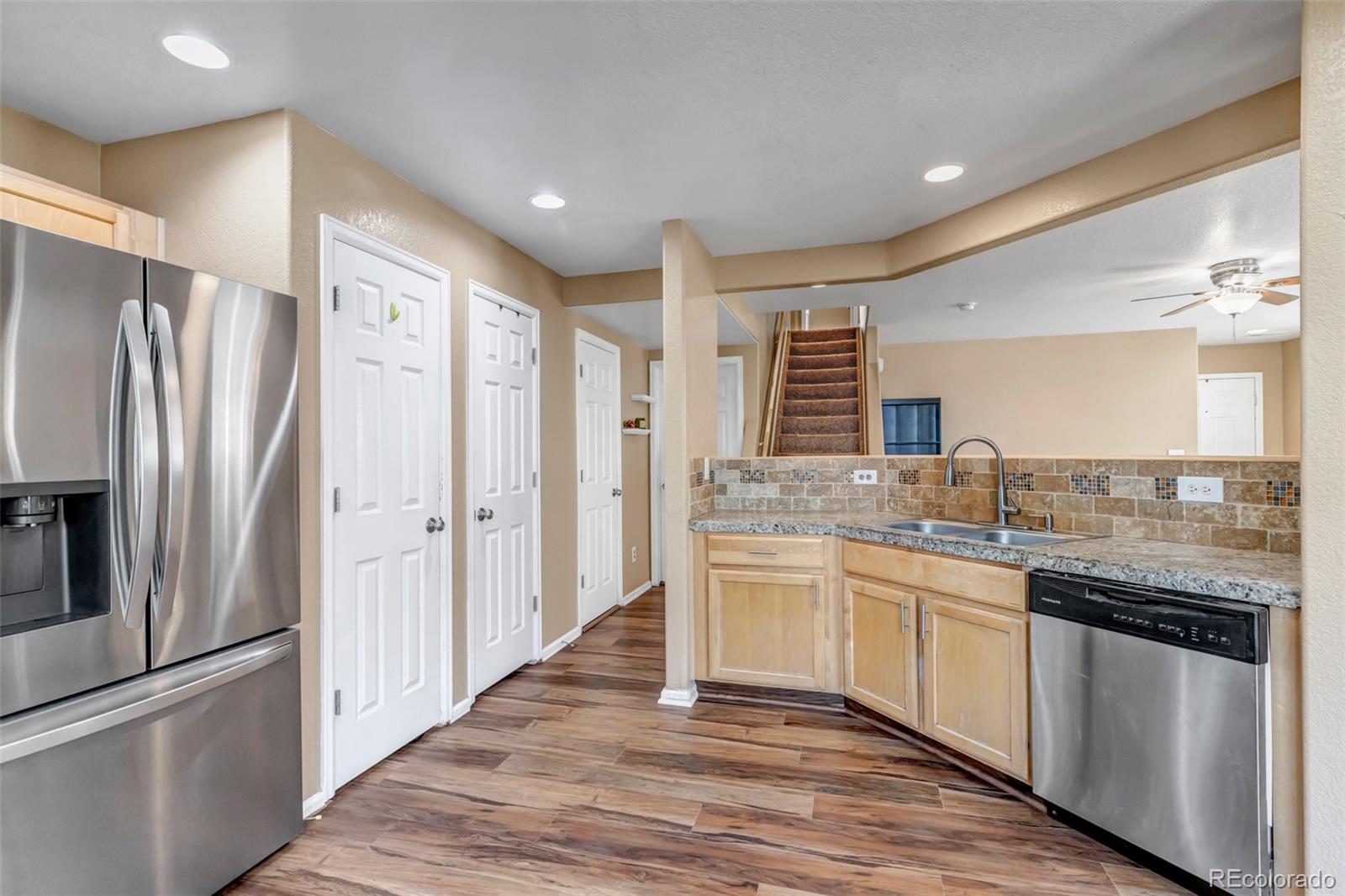 MLS Image #8 for 7951 s kittredge way,englewood, Colorado