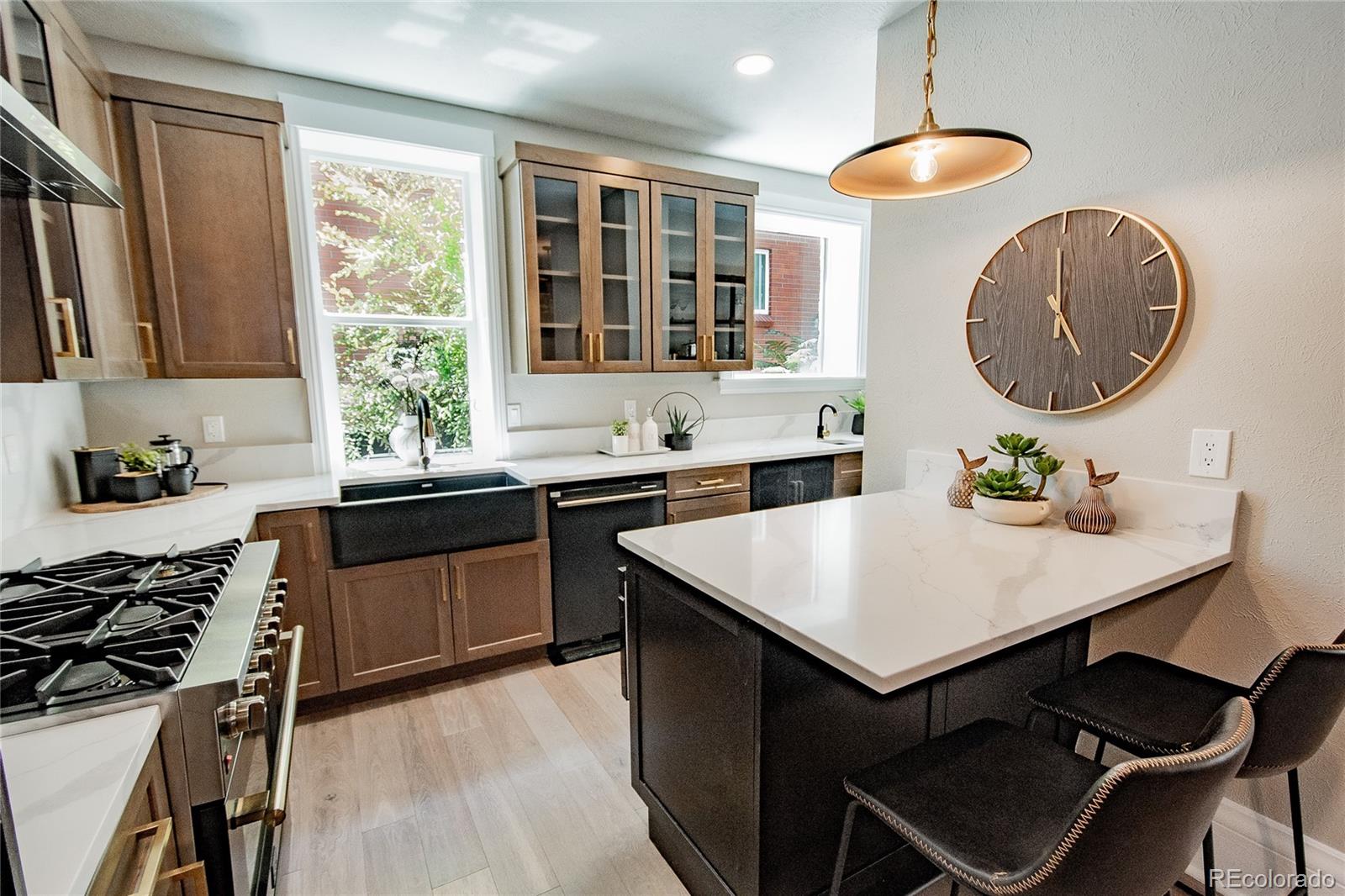 MLS Image #13 for 114 e 2nd avenue,denver, Colorado
