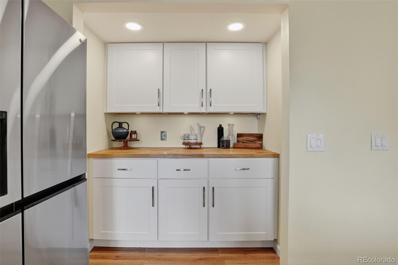 MLS Image #10 for 1054 s alkire street,lakewood, Colorado