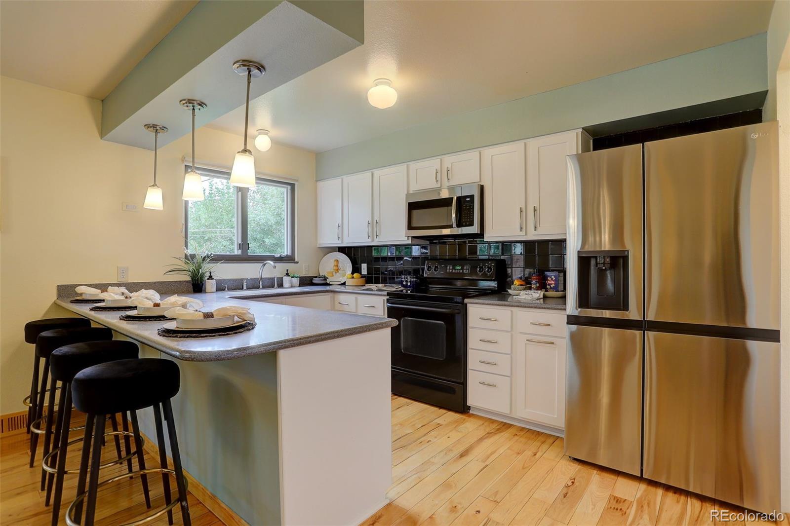MLS Image #11 for 1054 s alkire street,lakewood, Colorado