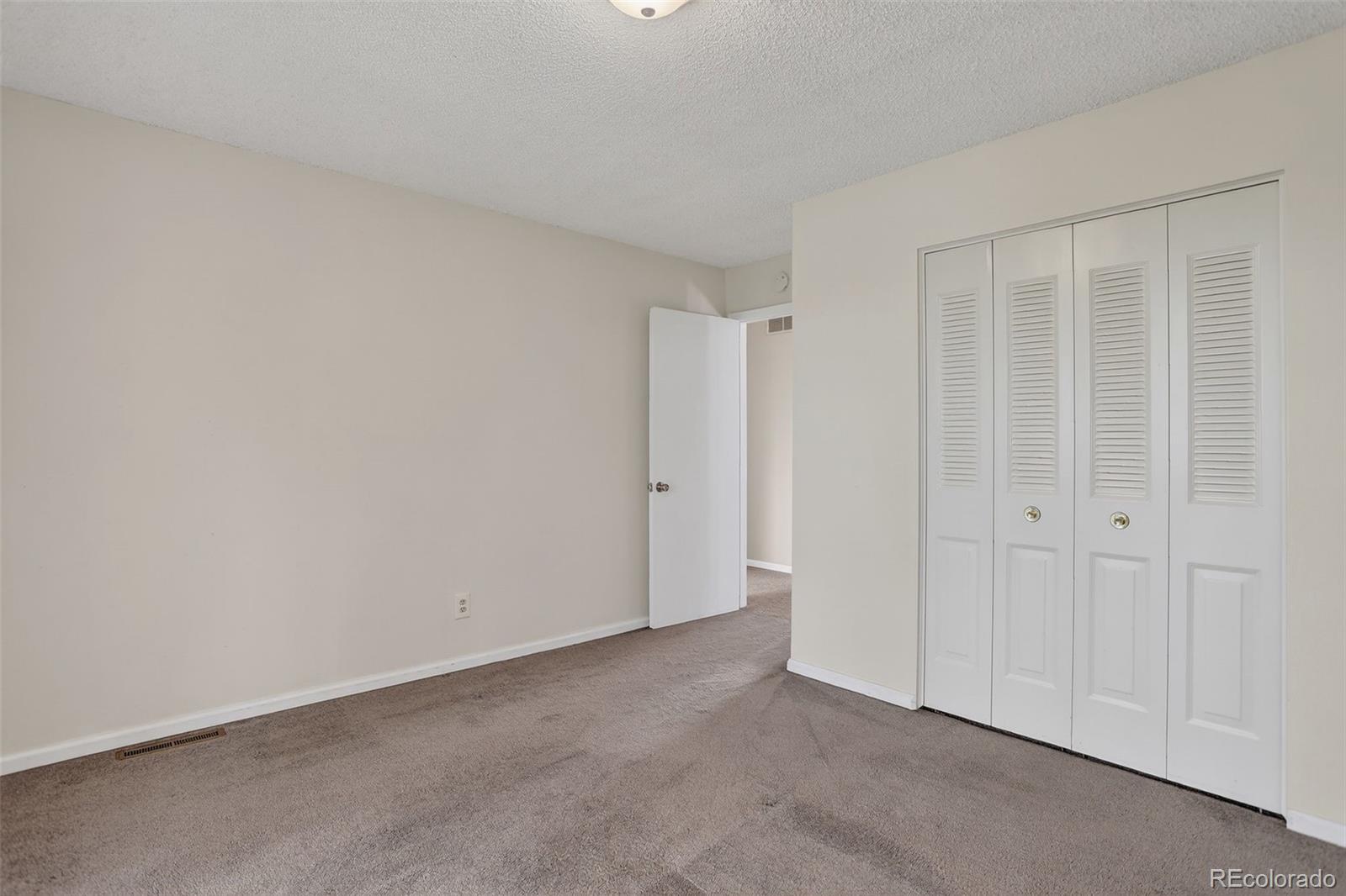 MLS Image #19 for 1054 s alkire street,lakewood, Colorado
