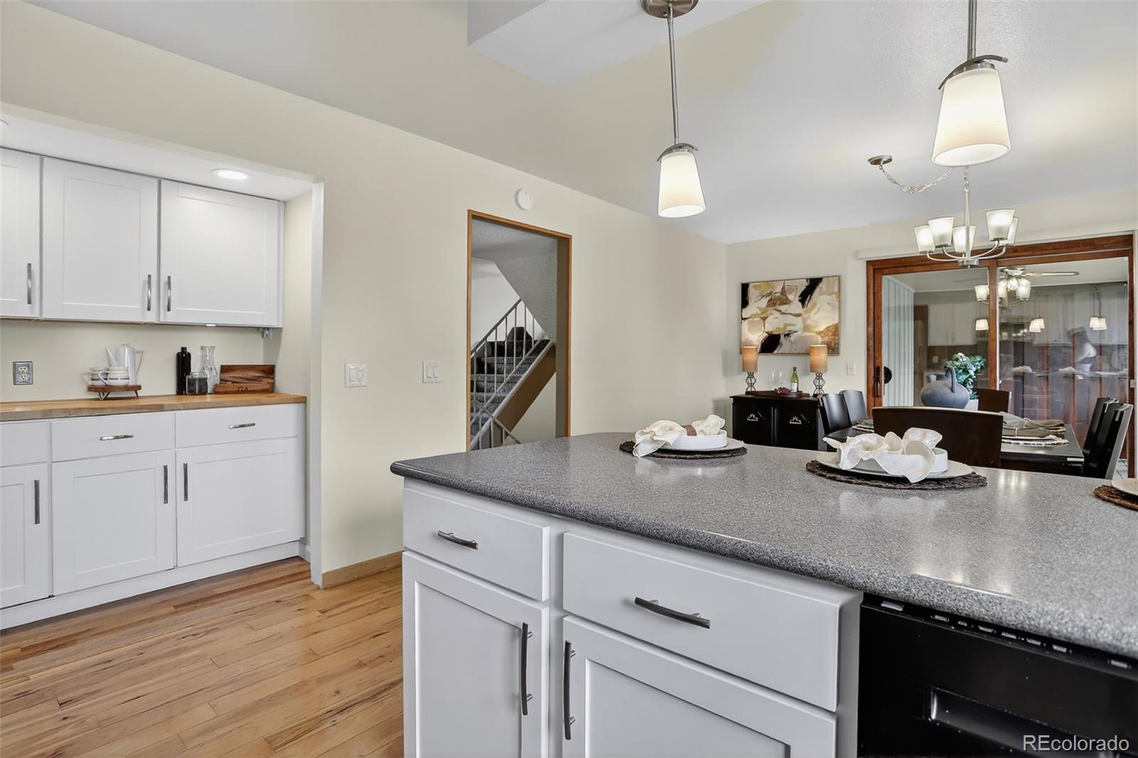 MLS Image #9 for 1054 s alkire street,lakewood, Colorado