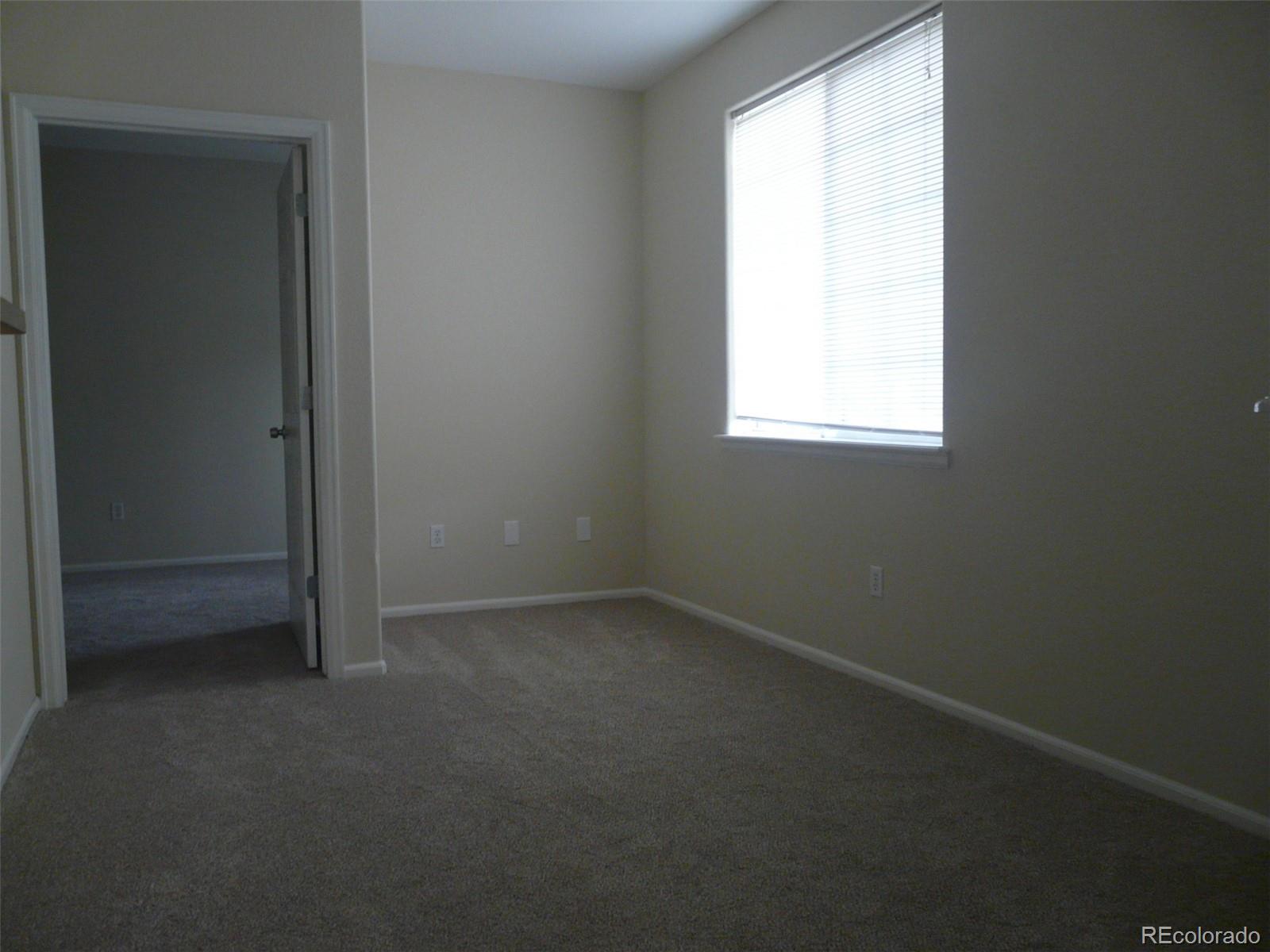 MLS Image #11 for 5255  memphis street,denver, Colorado