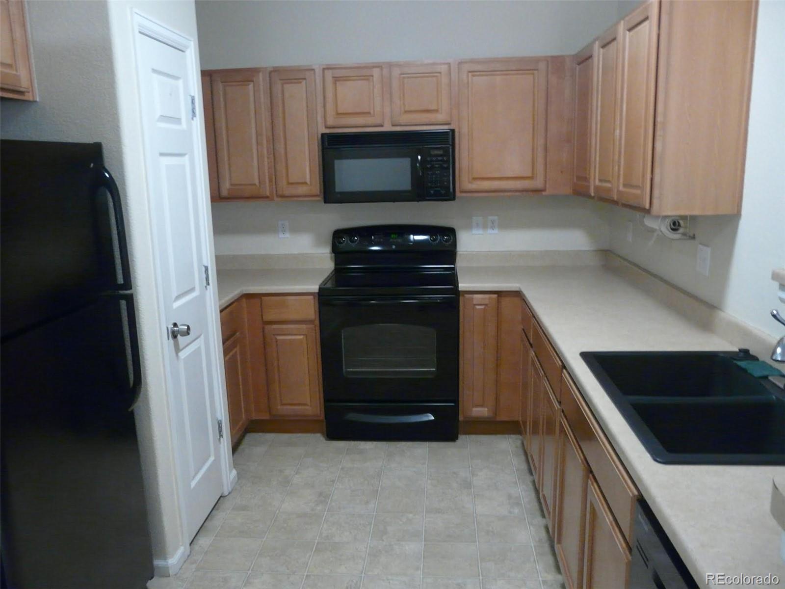 MLS Image #5 for 5255  memphis street,denver, Colorado