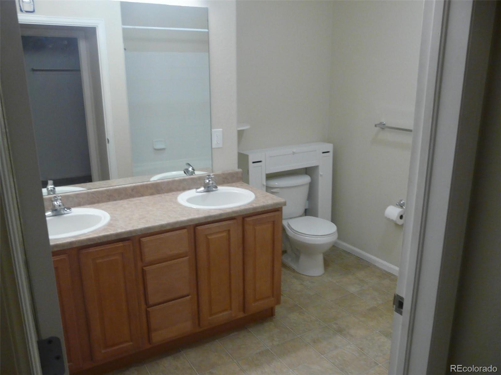 MLS Image #8 for 5255  memphis street,denver, Colorado