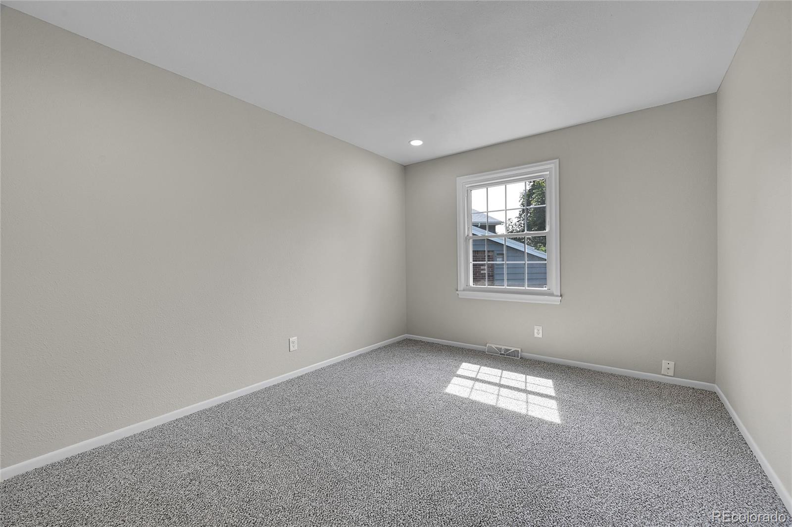 MLS Image #18 for 13915 e alabama place,aurora, Colorado