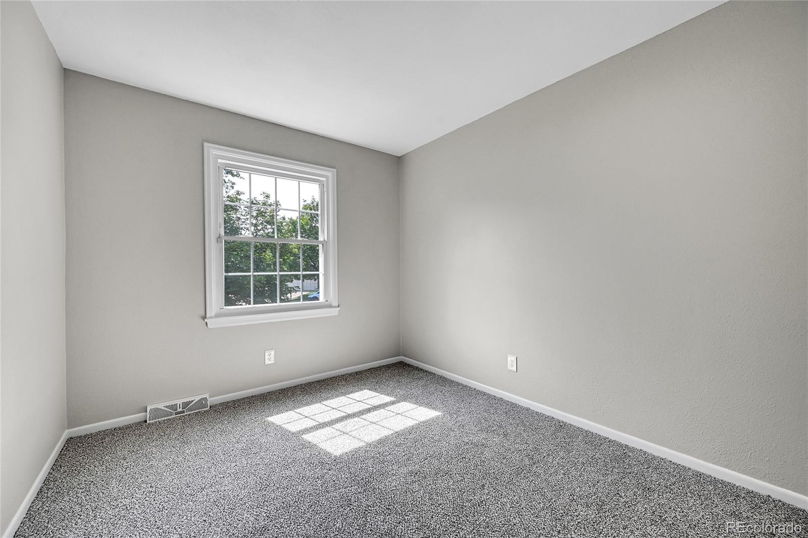 MLS Image #19 for 13915 e alabama place,aurora, Colorado