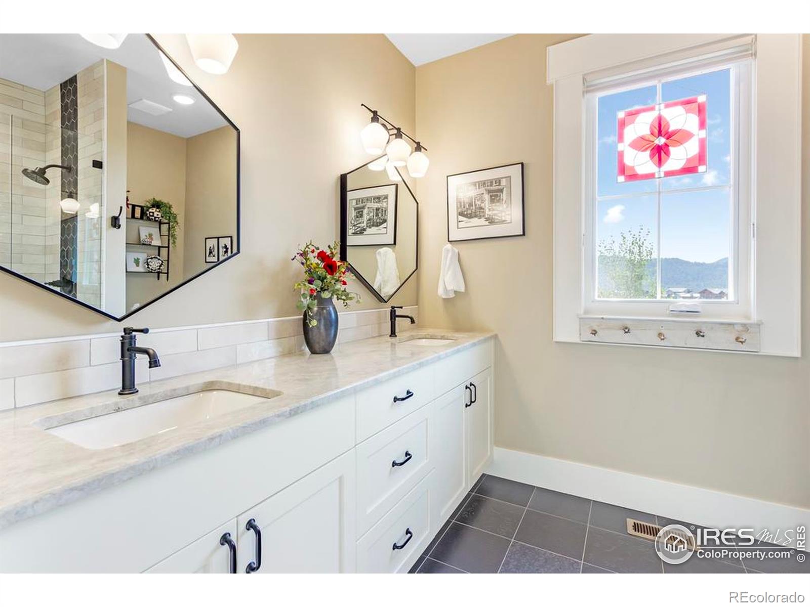MLS Image #25 for 905  elk trail court,estes park, Colorado