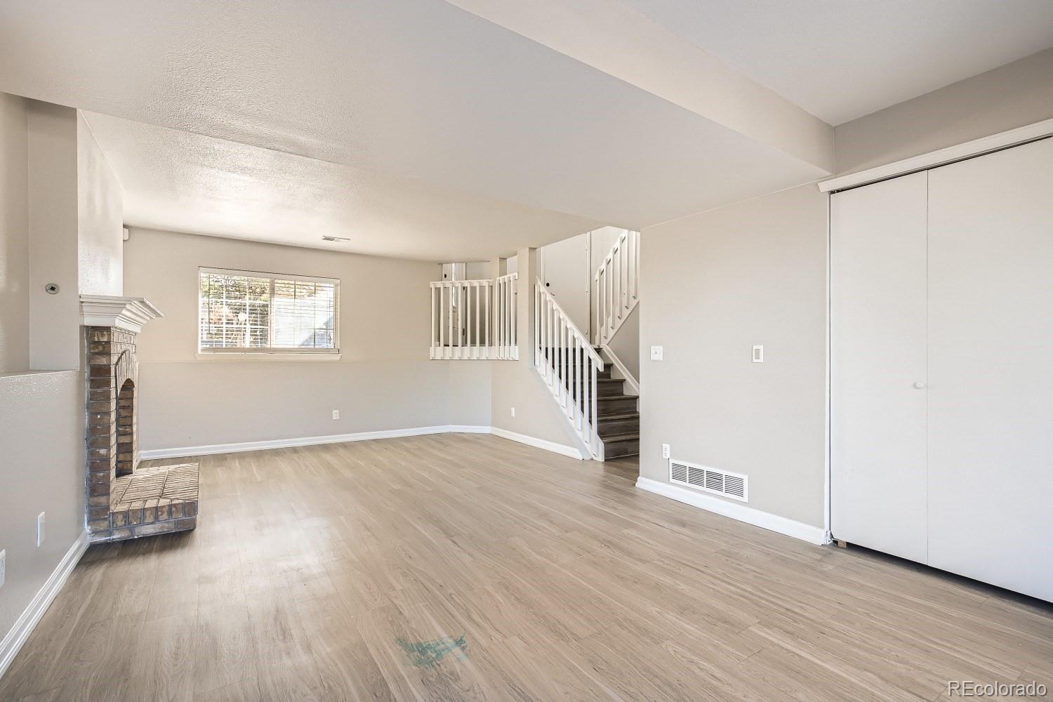 MLS Image #18 for 21303 e 44th avenue,denver, Colorado