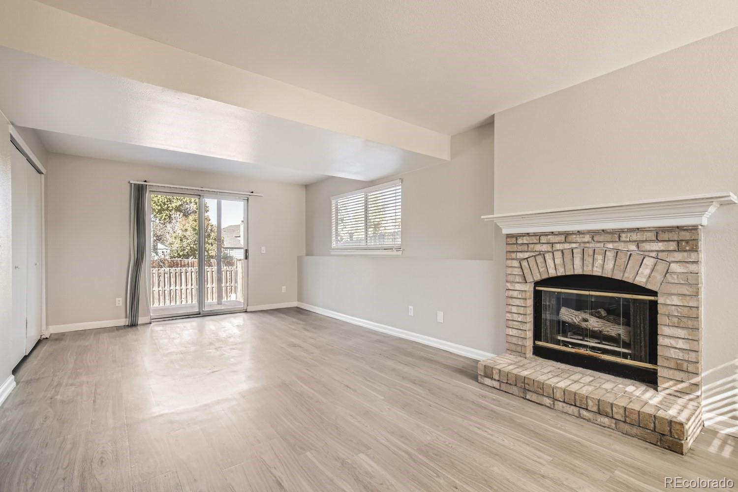 MLS Image #20 for 21303 e 44th avenue,denver, Colorado