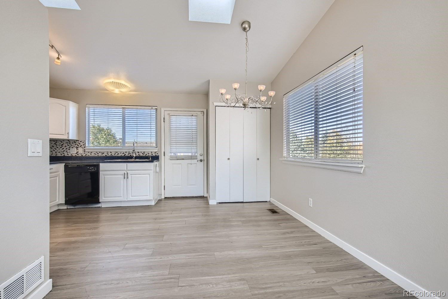 MLS Image #4 for 21303 e 44th avenue,denver, Colorado