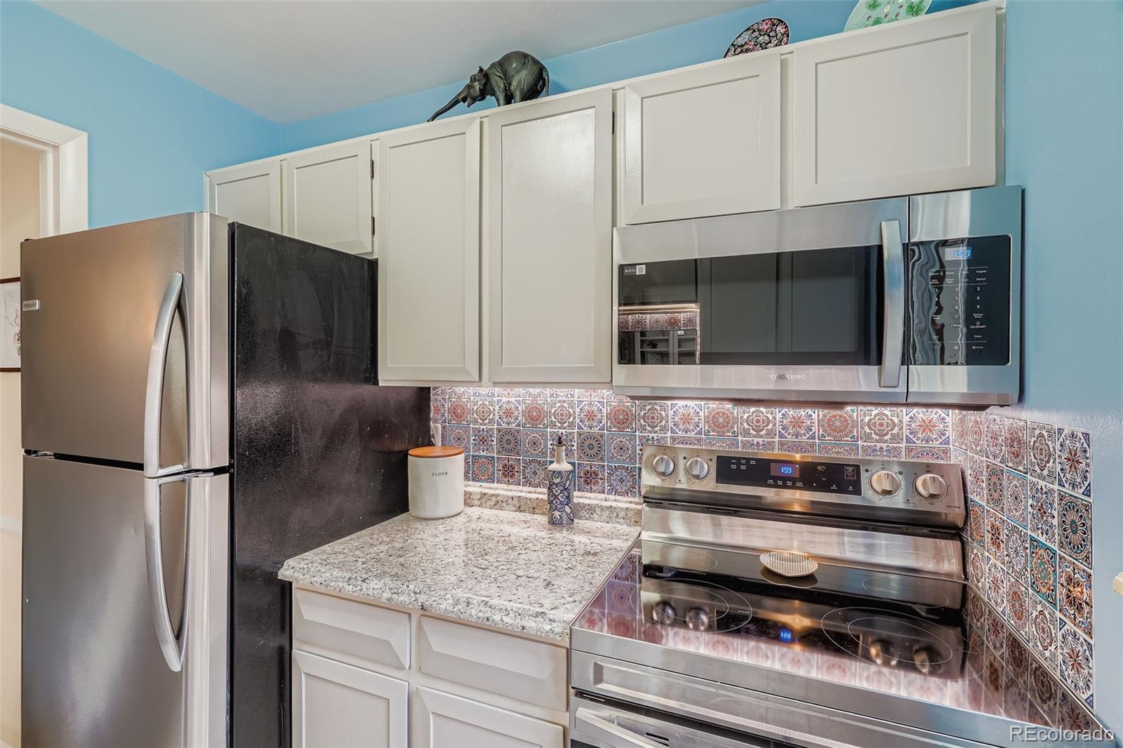 MLS Image #2 for 2557 s dover street,lakewood, Colorado