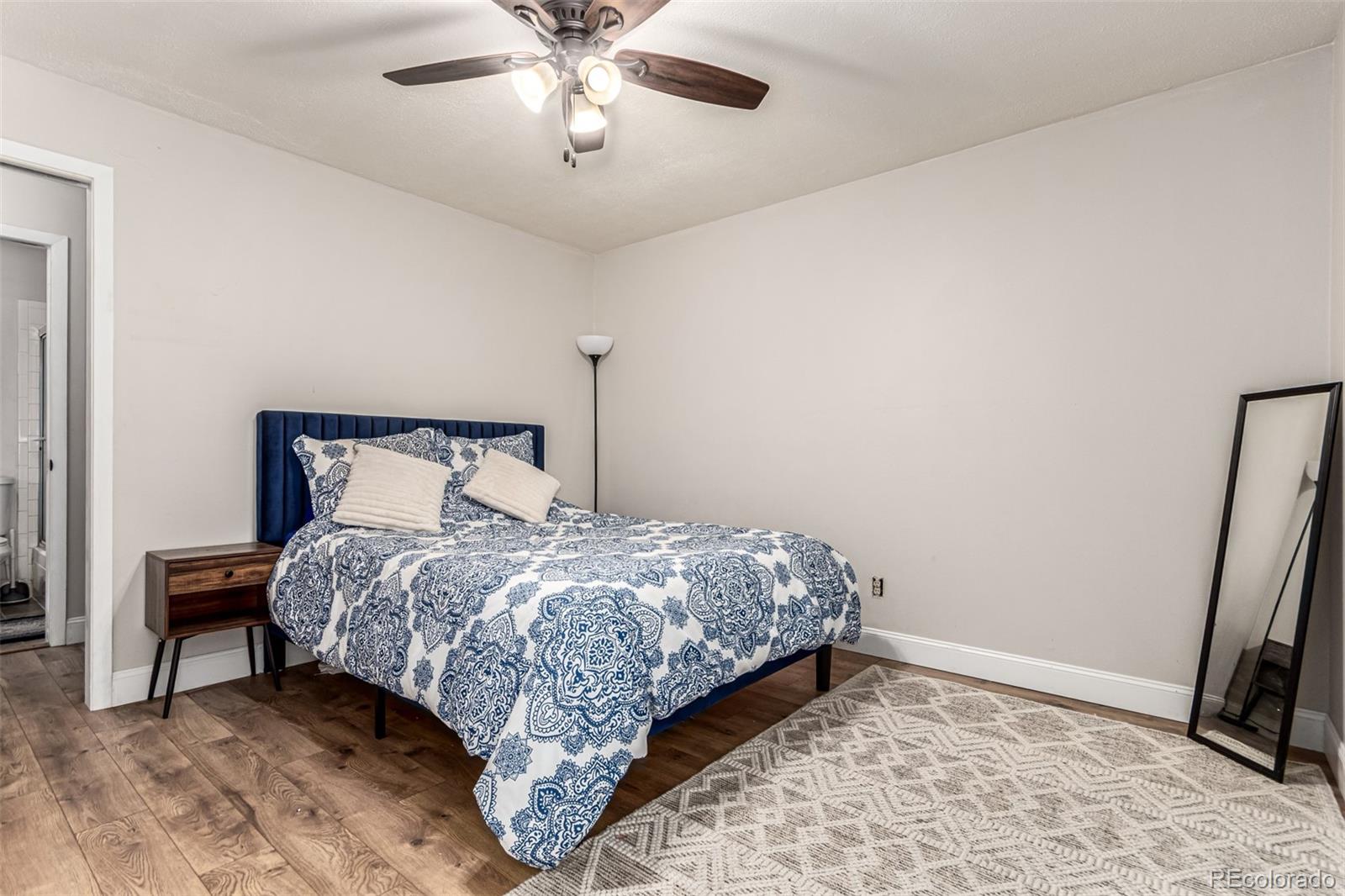 MLS Image #17 for 2312 s troy street,aurora, Colorado