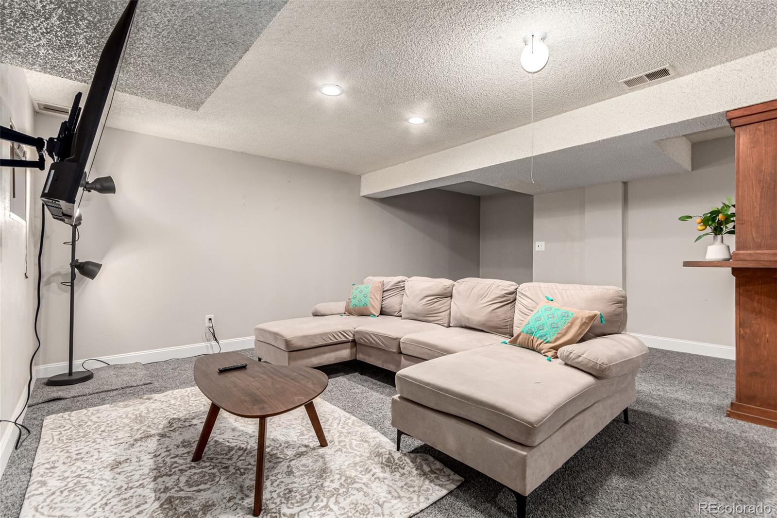 MLS Image #22 for 2312 s troy street,aurora, Colorado