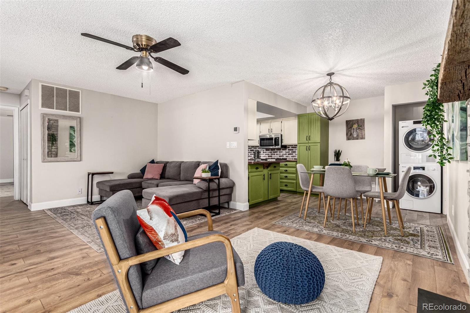 MLS Image #4 for 2312 s troy street,aurora, Colorado