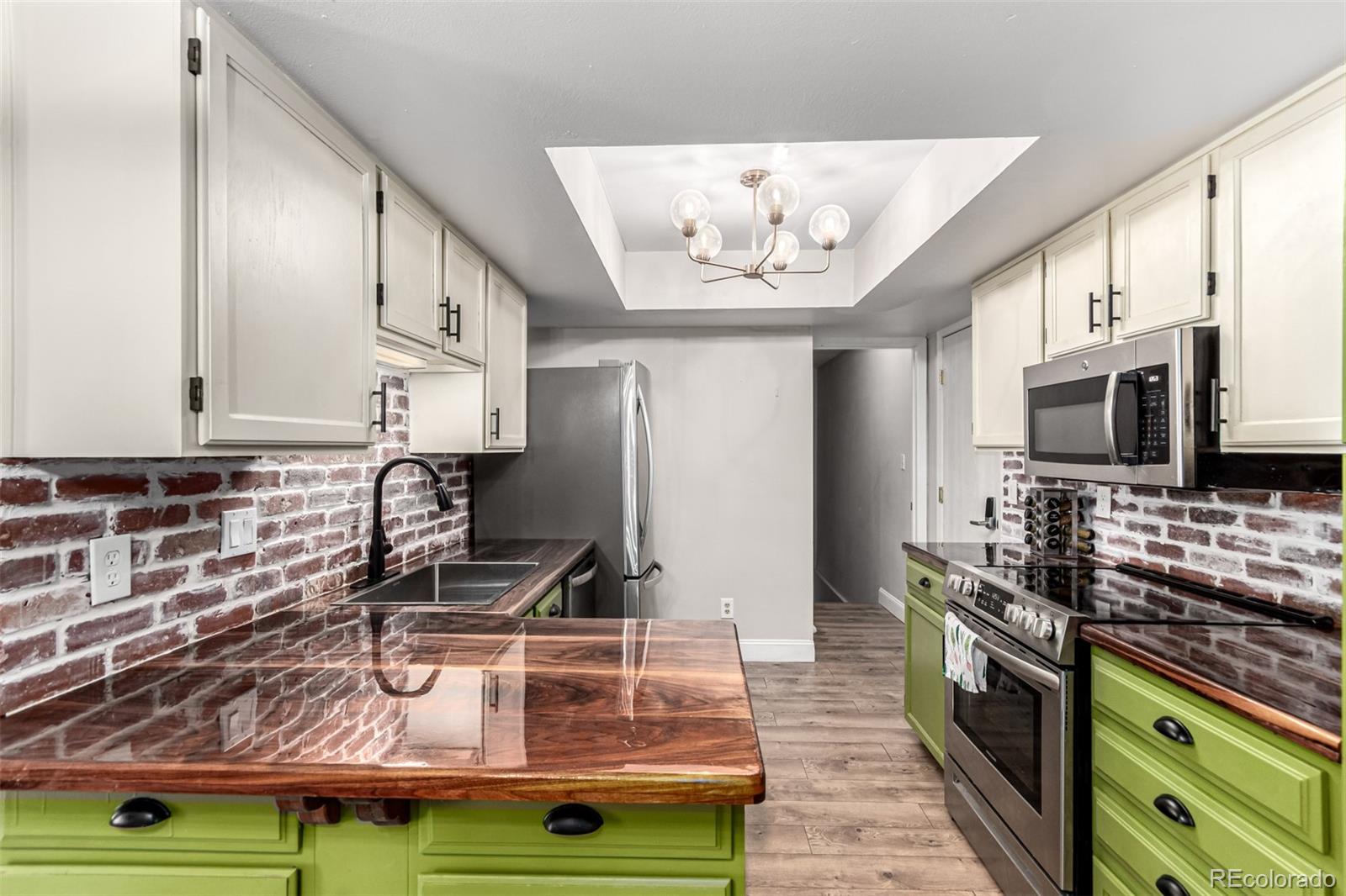 MLS Image #8 for 2312 s troy street,aurora, Colorado