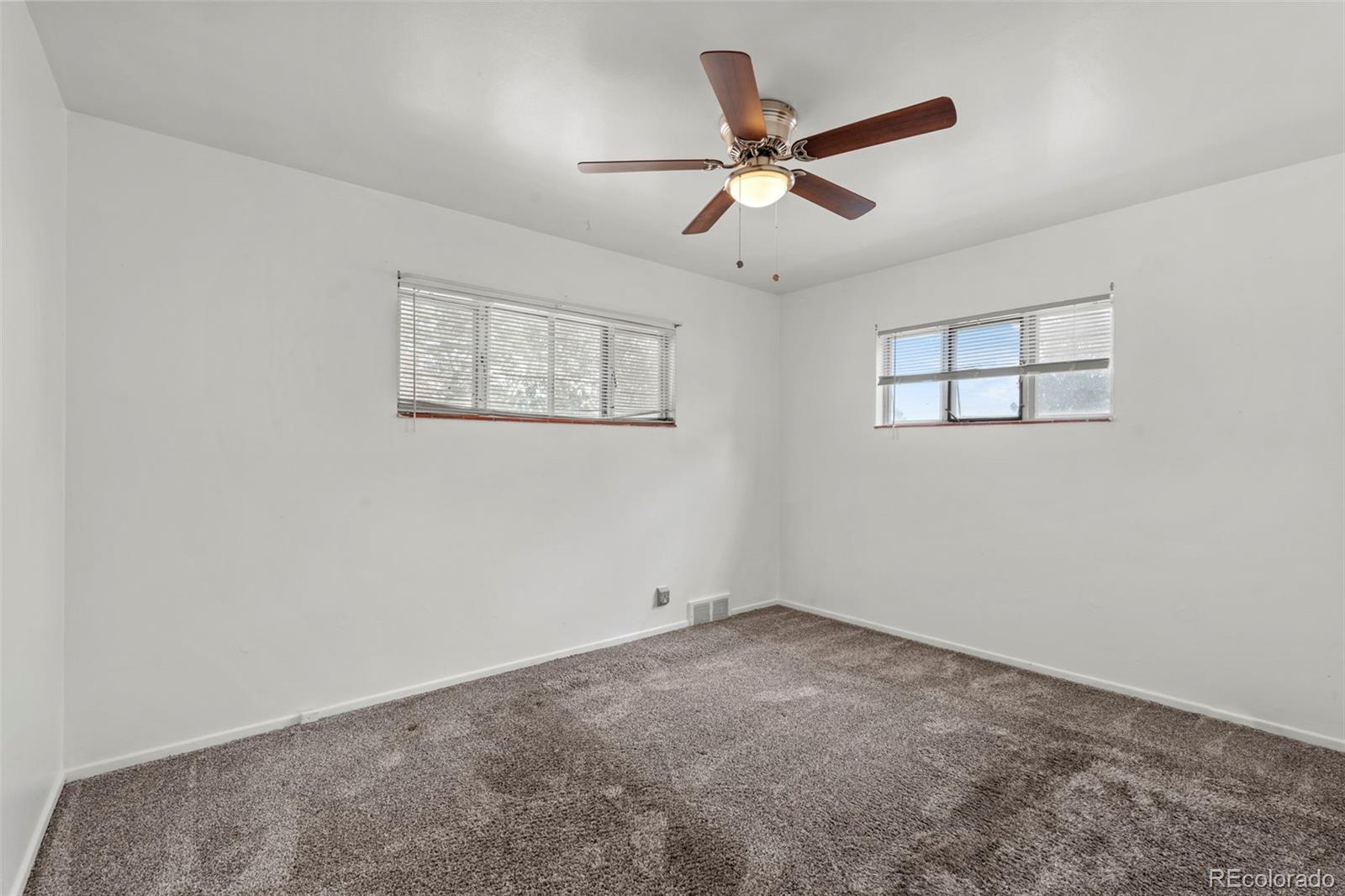 MLS Image #14 for 1261 s shoshone street,denver, Colorado