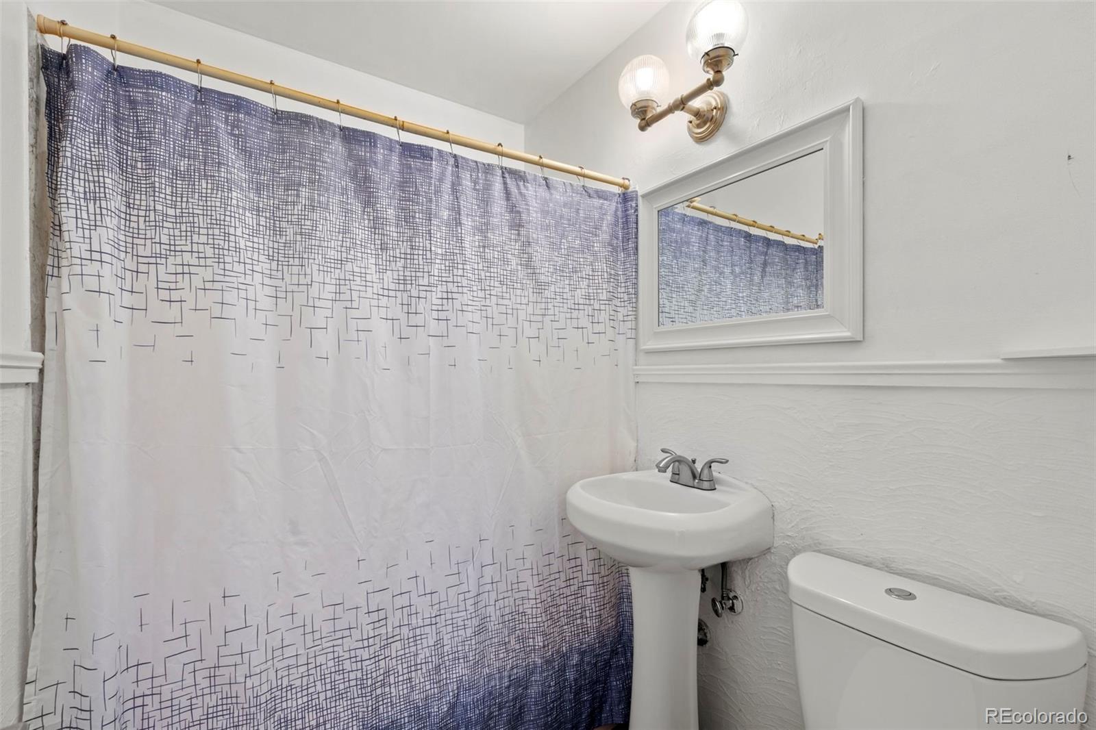 MLS Image #17 for 1261 s shoshone street,denver, Colorado