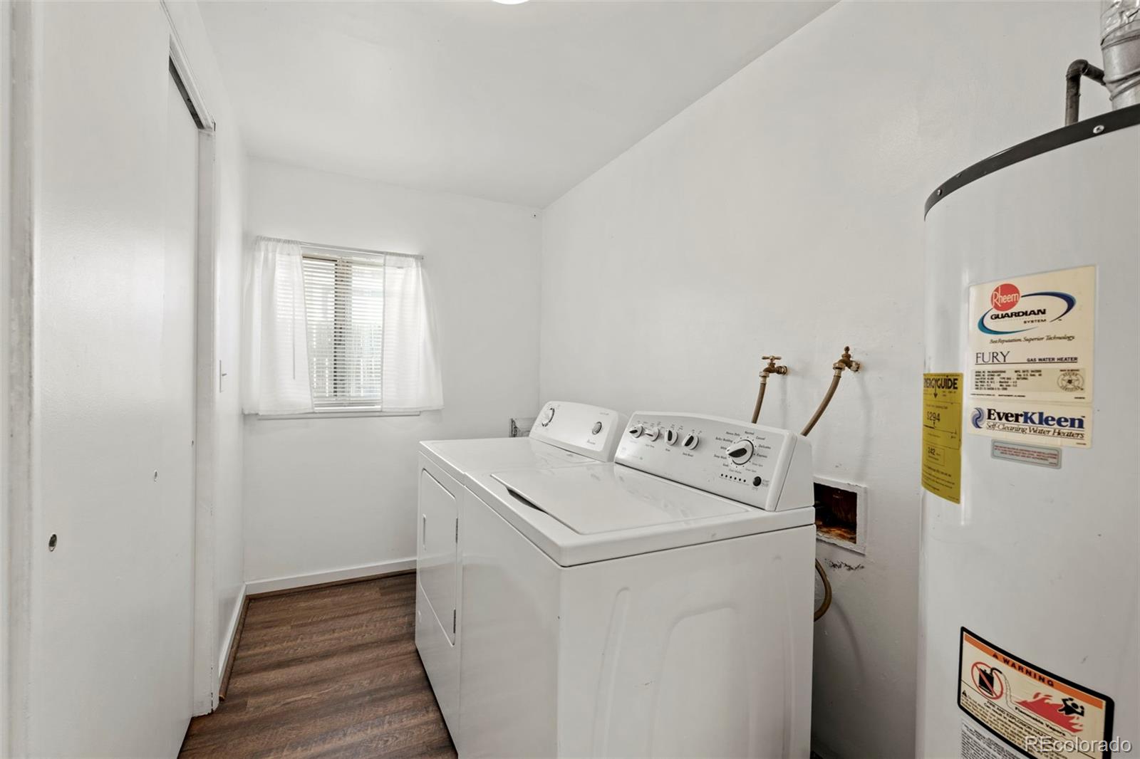 MLS Image #23 for 1261 s shoshone street,denver, Colorado