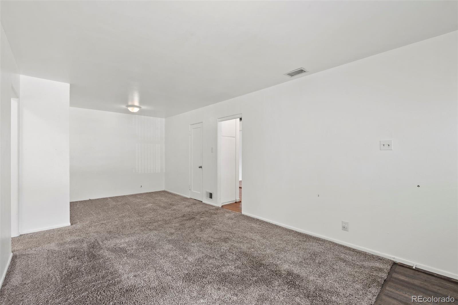 MLS Image #5 for 1261 s shoshone street,denver, Colorado