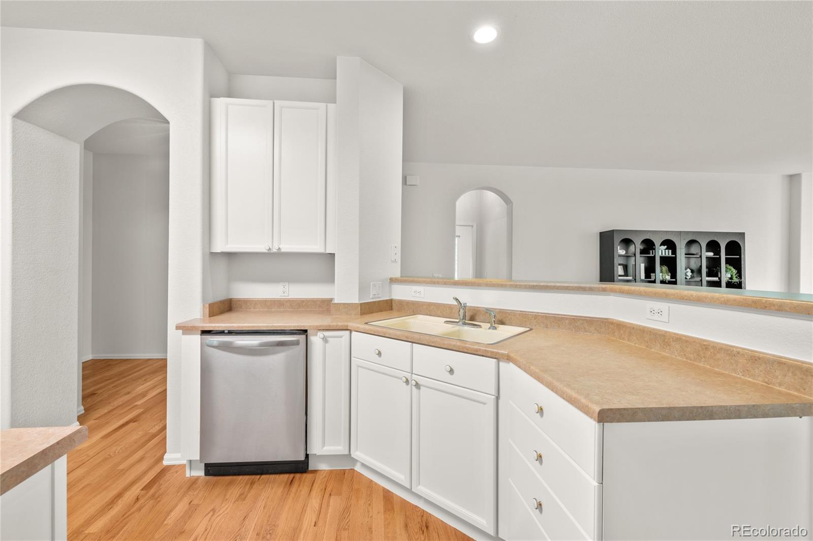 MLS Image #12 for 23411 e long place,aurora, Colorado