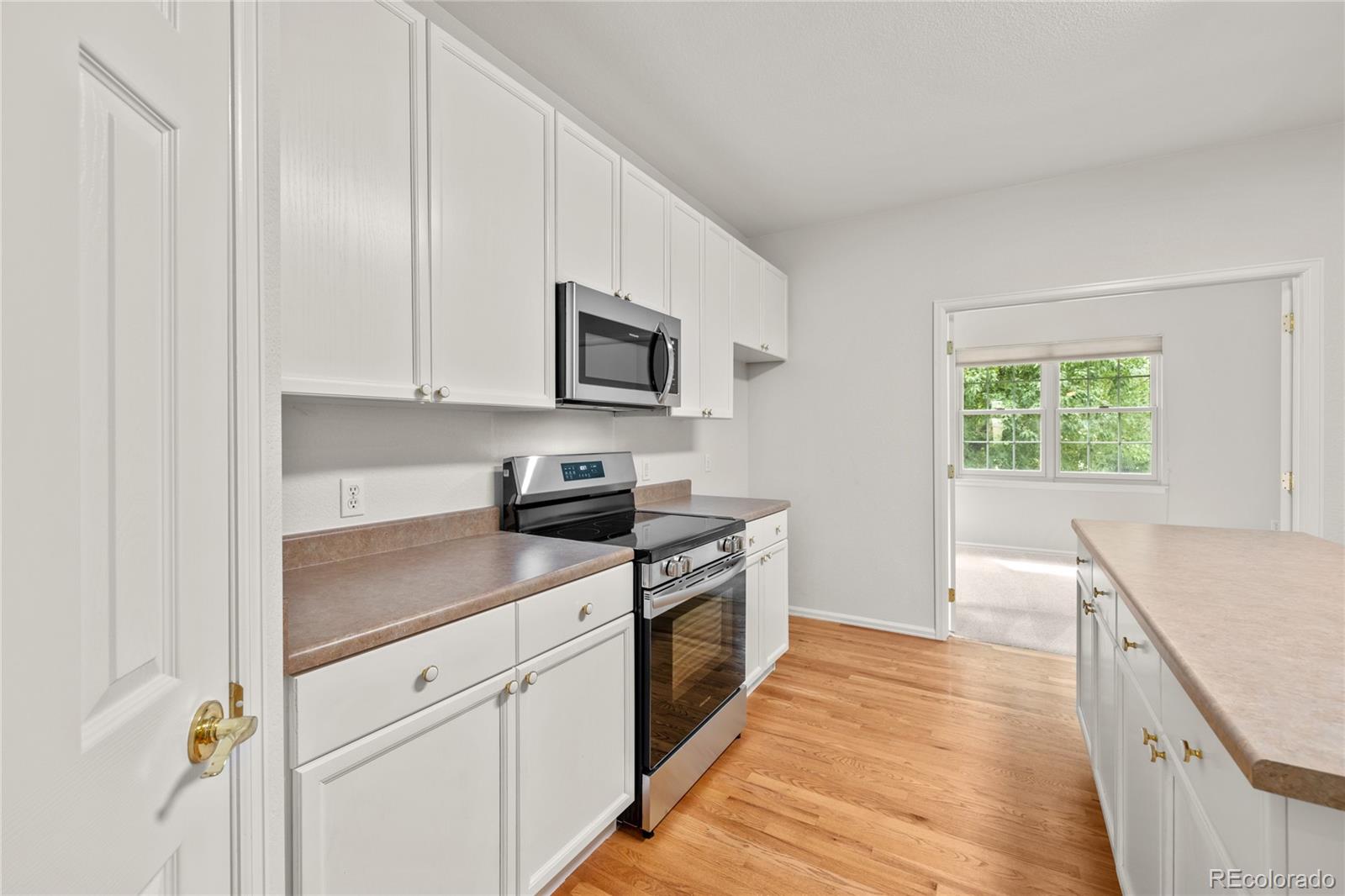 MLS Image #13 for 23411 e long place,aurora, Colorado