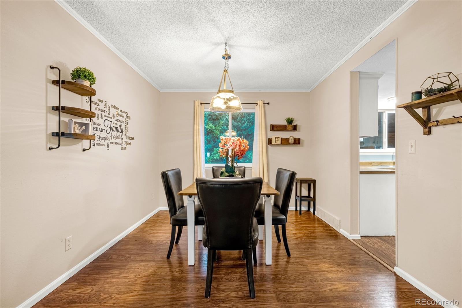 MLS Image #4 for 704  saddlemountain road,colorado springs, Colorado