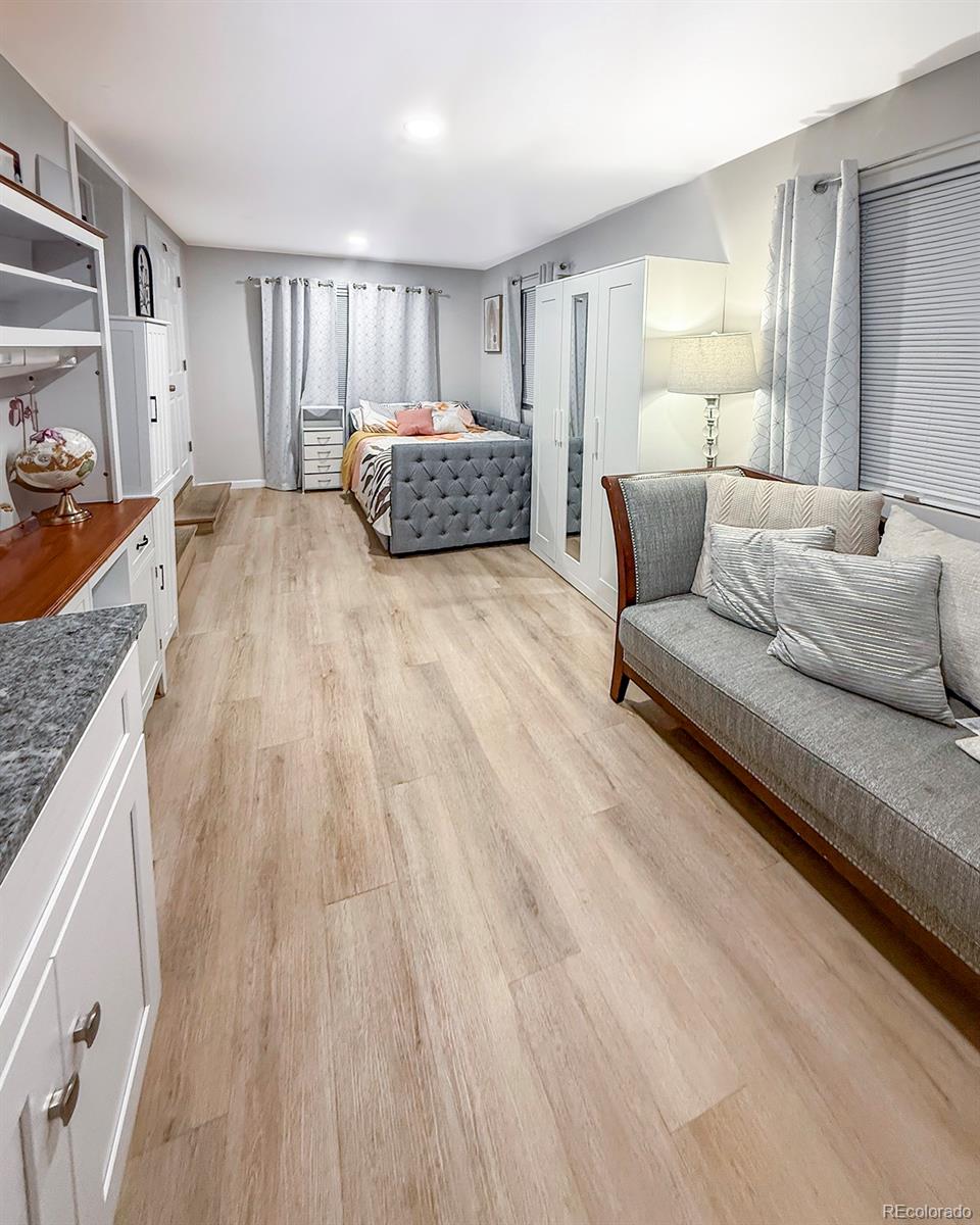 MLS Image #20 for 818 s osage street,denver, Colorado