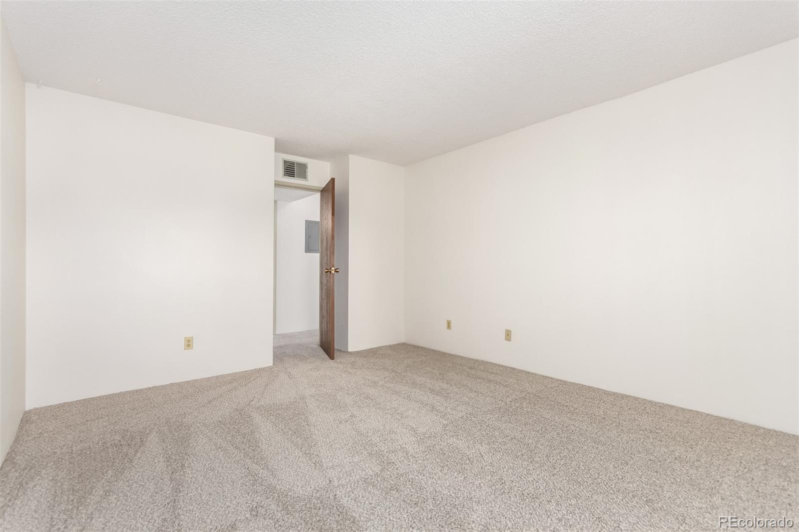 MLS Image #19 for 3336 s ammons street,lakewood, Colorado