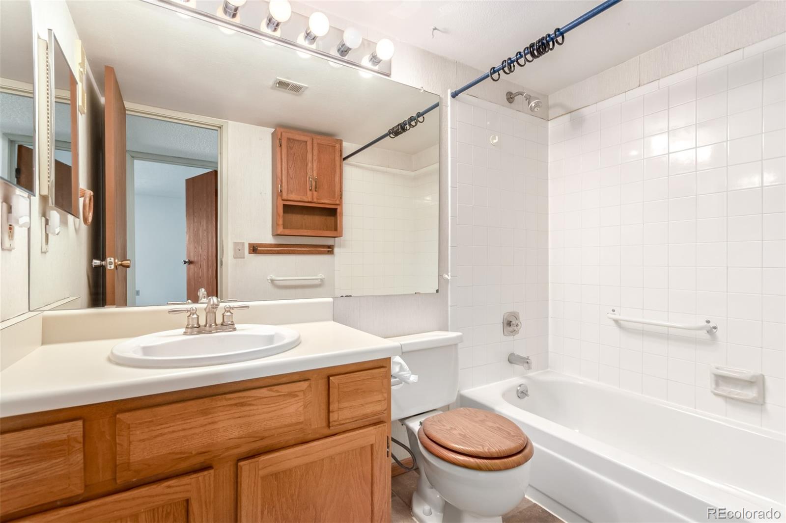 MLS Image #20 for 3336 s ammons street,lakewood, Colorado