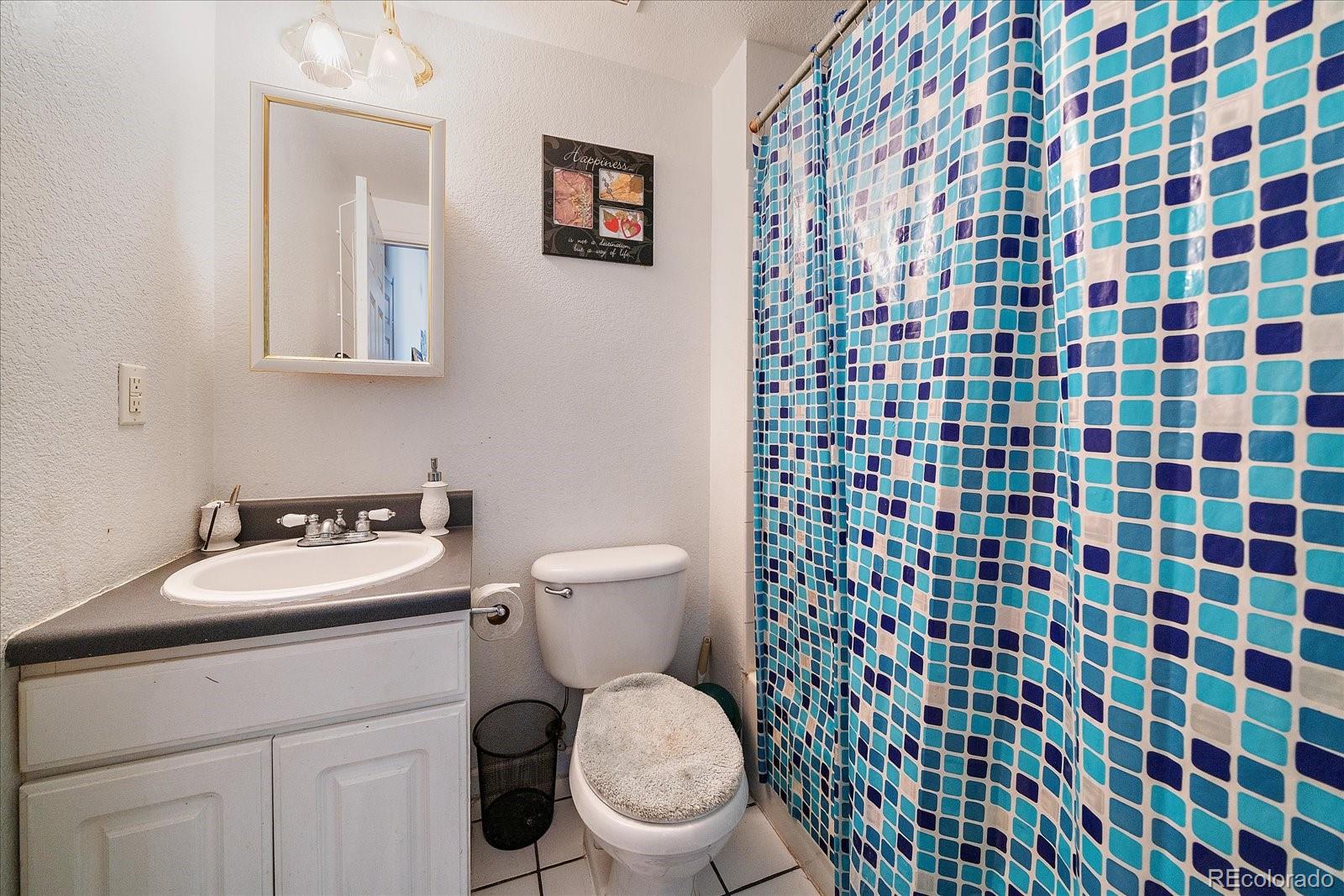 MLS Image #10 for 1425 n washington street,denver, Colorado