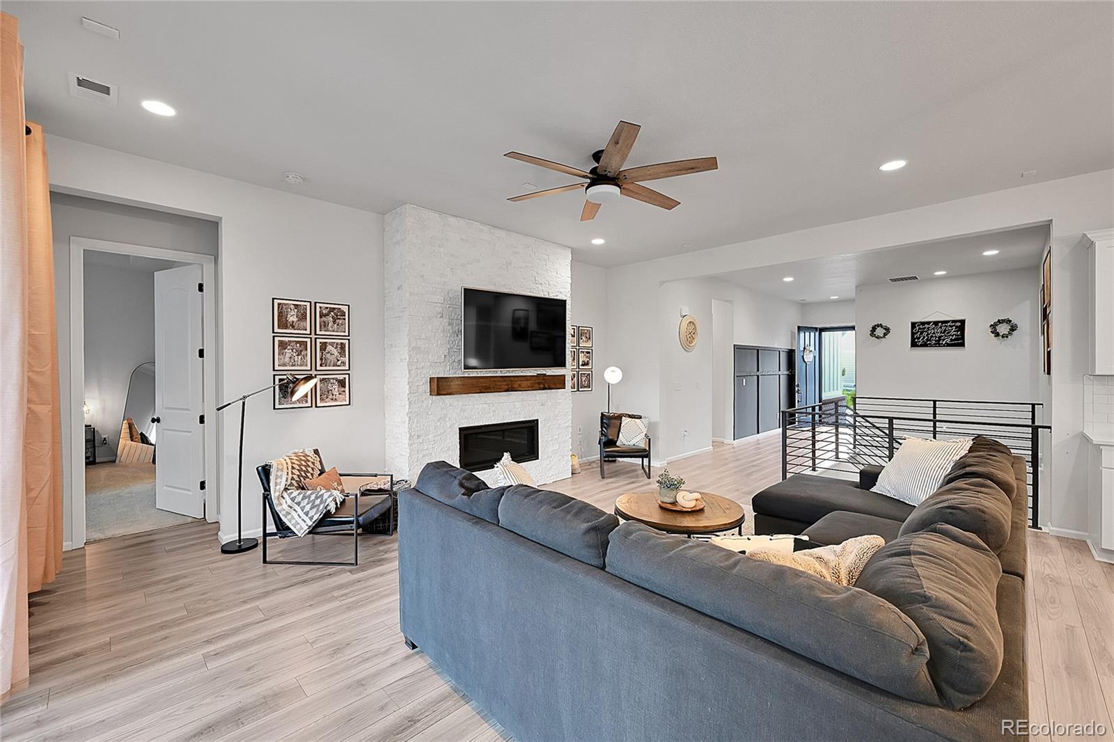 MLS Image #10 for 5018  silver hare court,castle rock, Colorado