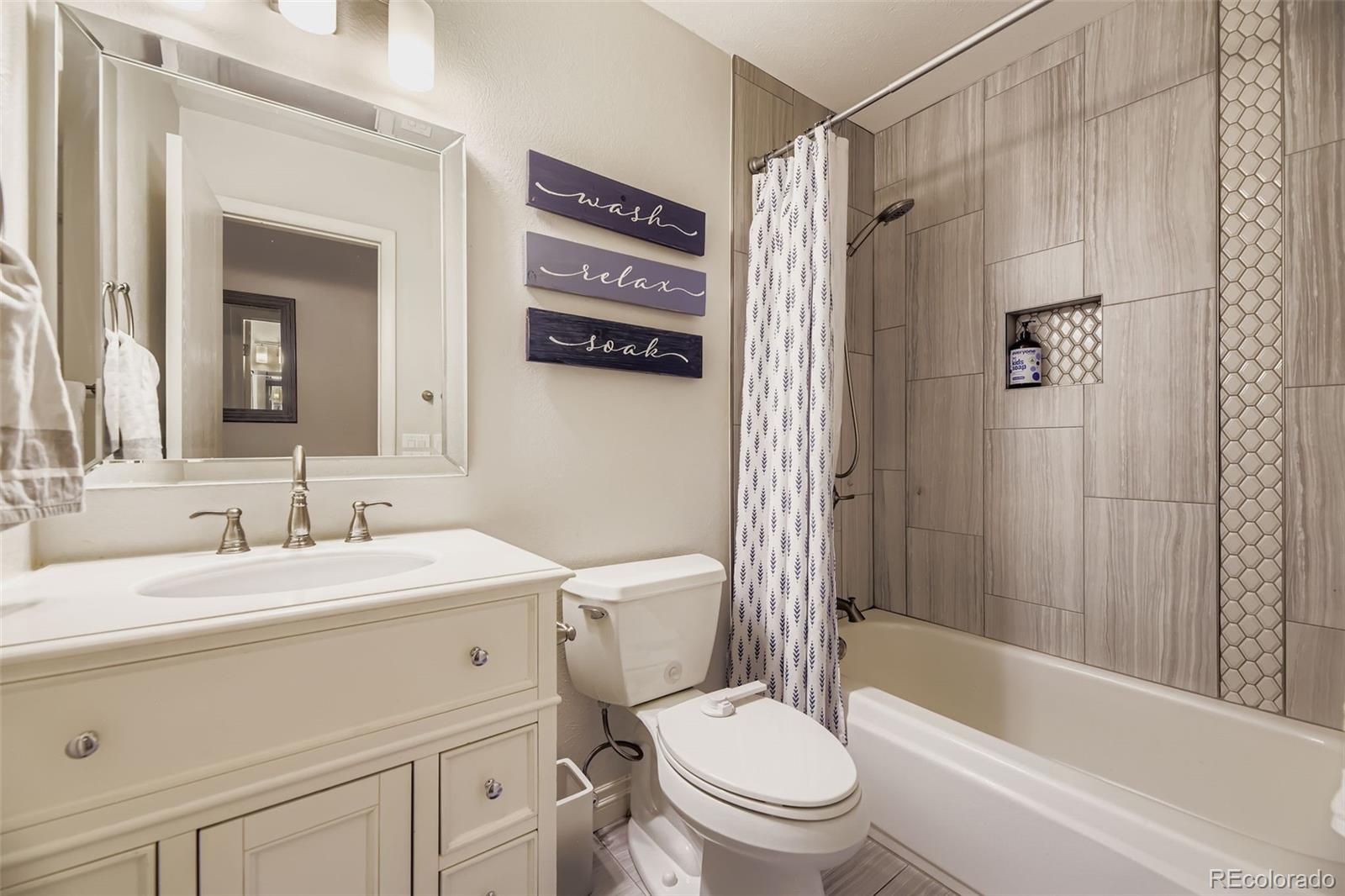 MLS Image #19 for 7414 w roxbury place,littleton, Colorado