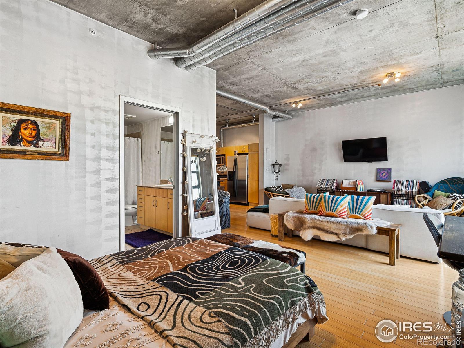 MLS Image #13 for 3601  arapahoe avenue,boulder, Colorado