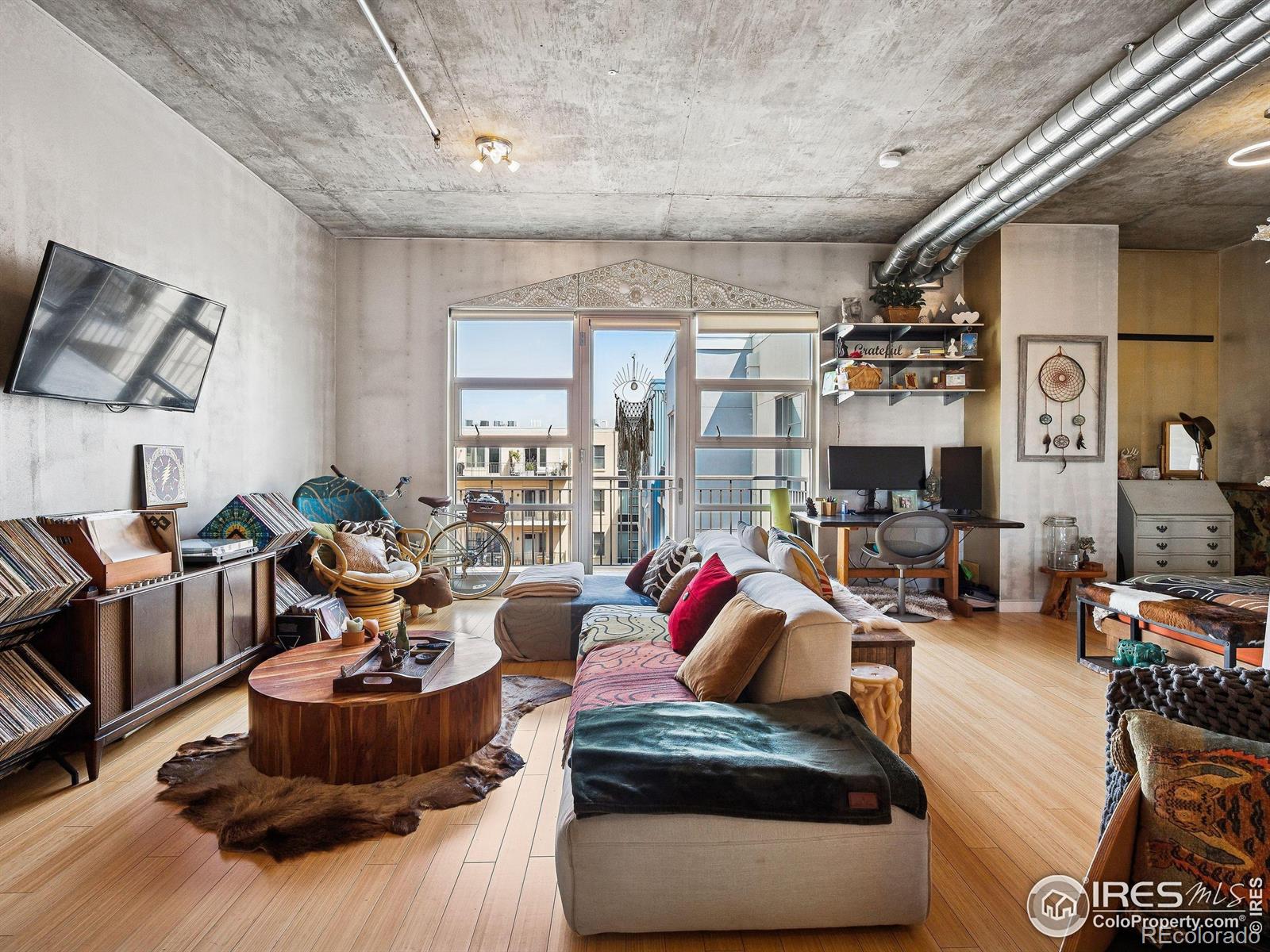 MLS Image #6 for 3601  arapahoe avenue,boulder, Colorado