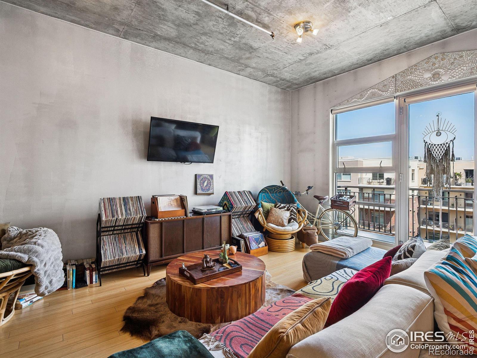 MLS Image #7 for 3601  arapahoe avenue,boulder, Colorado