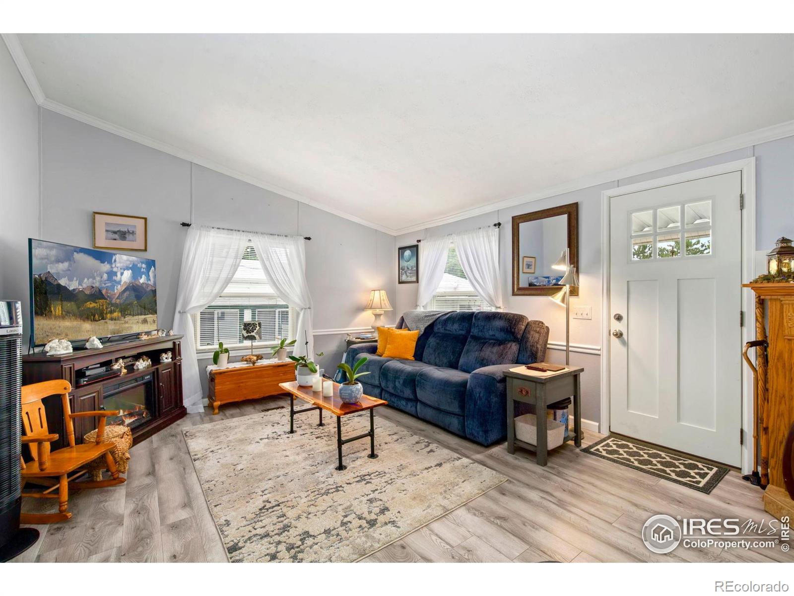MLS Image #3 for 1375  sunset place,loveland, Colorado