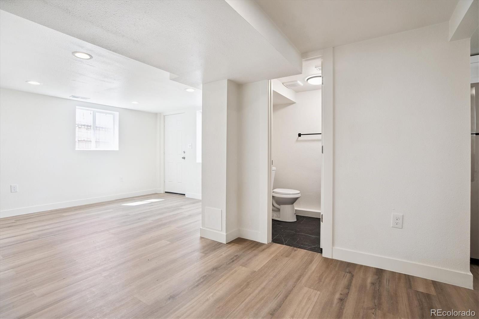 MLS Image #16 for 2785 w archer place,denver, Colorado