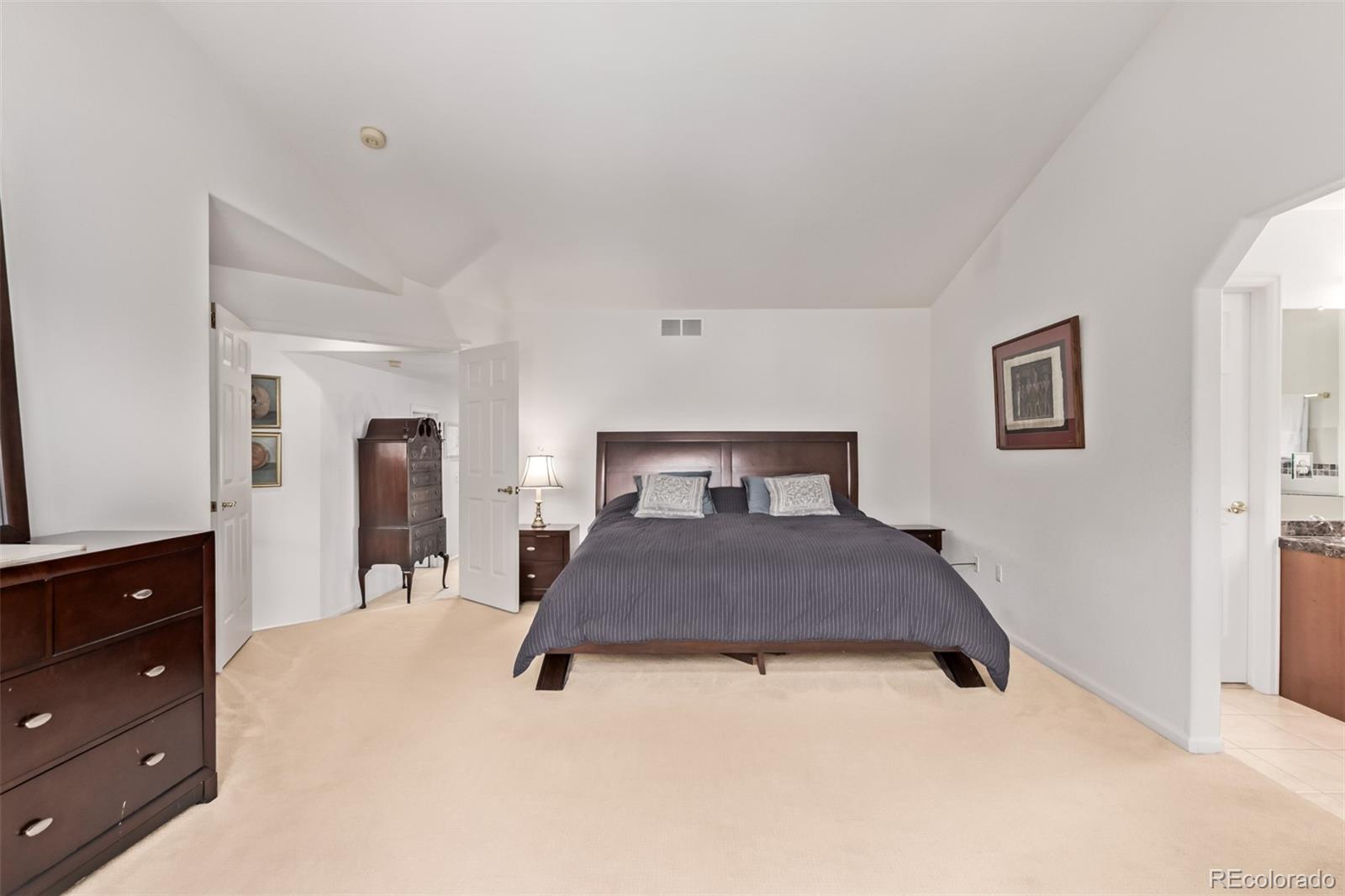 MLS Image #21 for 1640 s trenton court,denver, Colorado