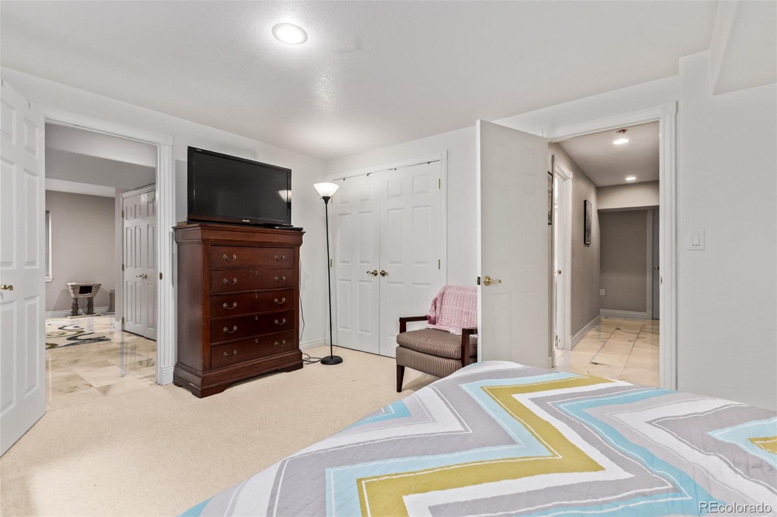 MLS Image #41 for 1640 s trenton court,denver, Colorado