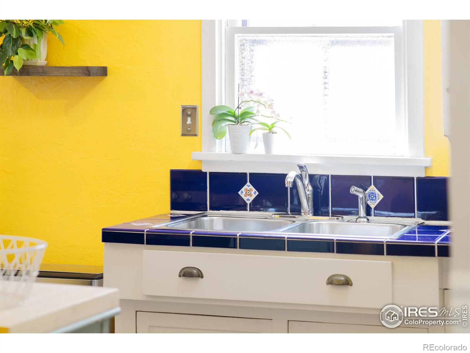 MLS Image #15 for 814  gay street,longmont, Colorado