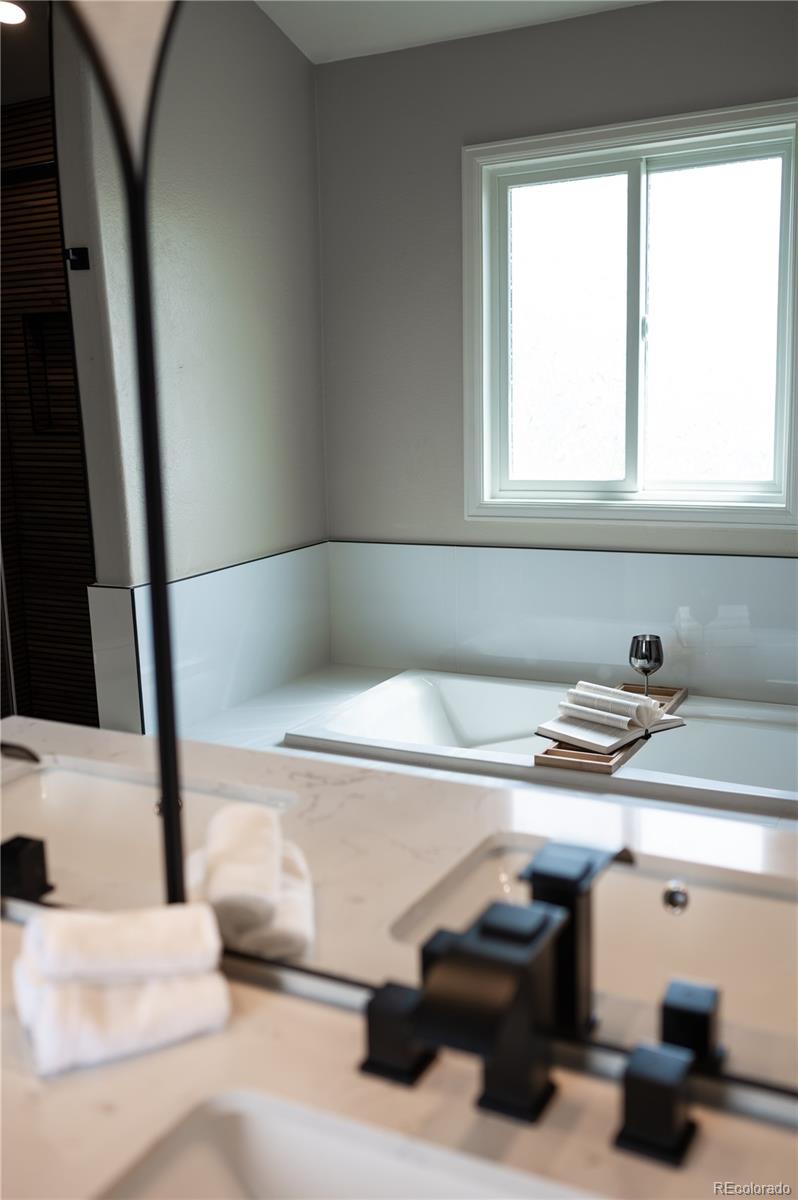 MLS Image #21 for 1772  eisenhower drive,louisville, Colorado