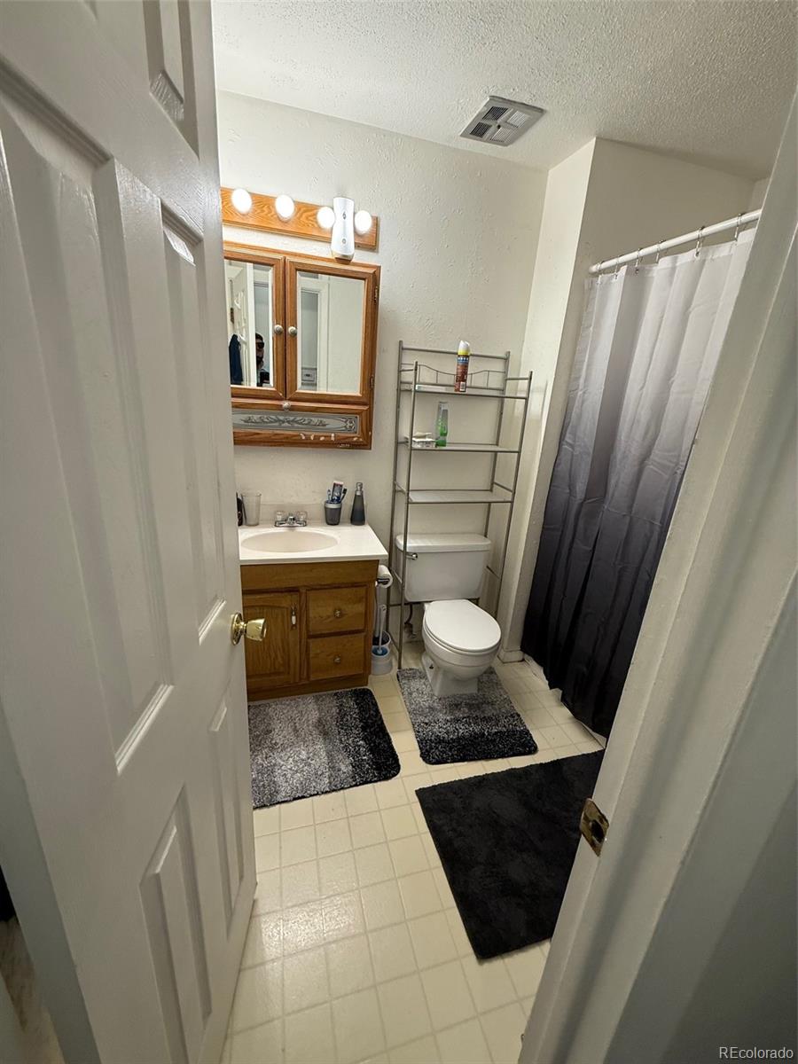 MLS Image #5 for 3222 s norfolk way,aurora, Colorado