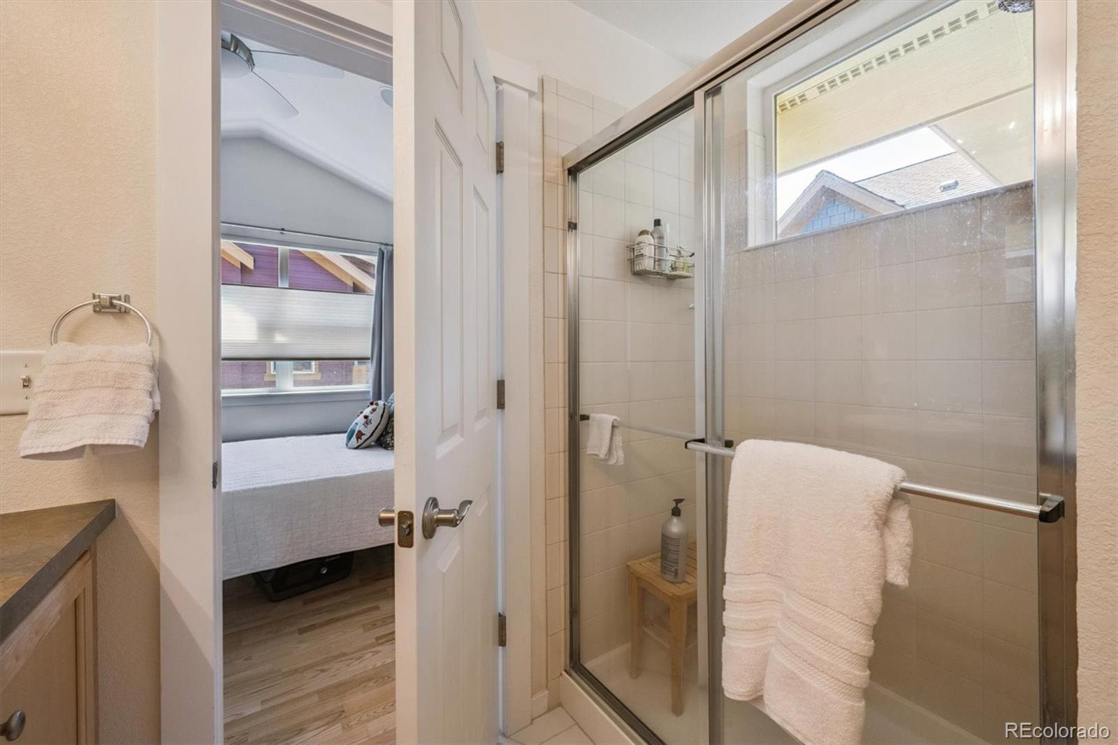 MLS Image #15 for 8280 e 24th drive,denver, Colorado