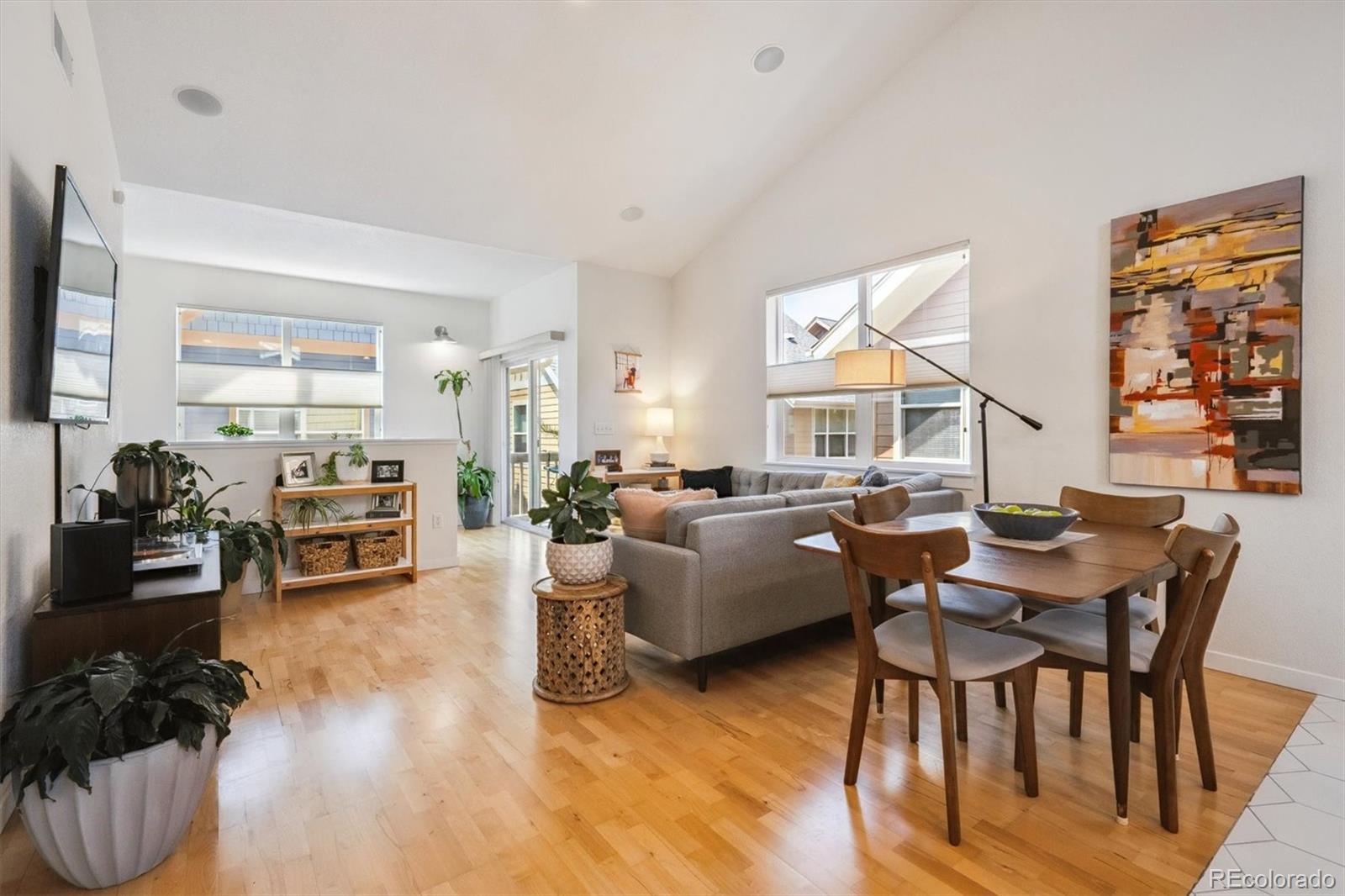 MLS Image #6 for 8280 e 24th drive,denver, Colorado