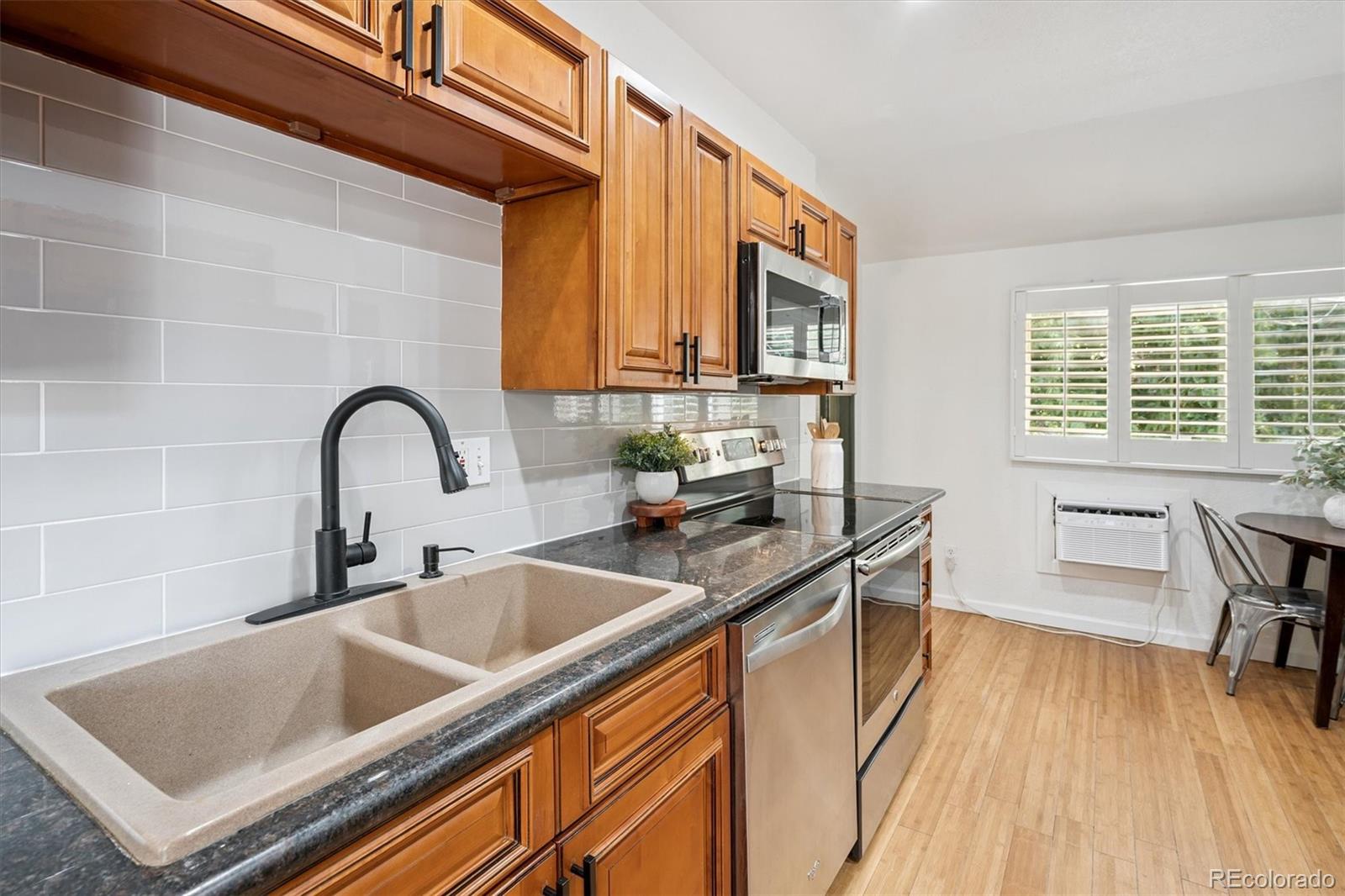 MLS Image #8 for 425 w oxford avenue,englewood, Colorado