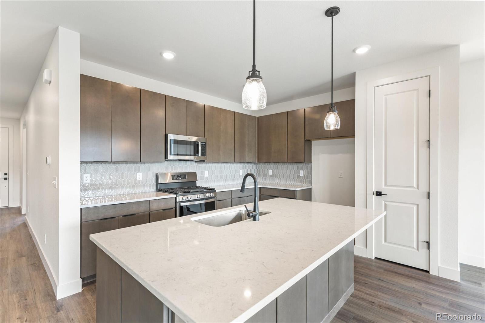 MLS Image #11 for 2770  madrona court,castle rock, Colorado