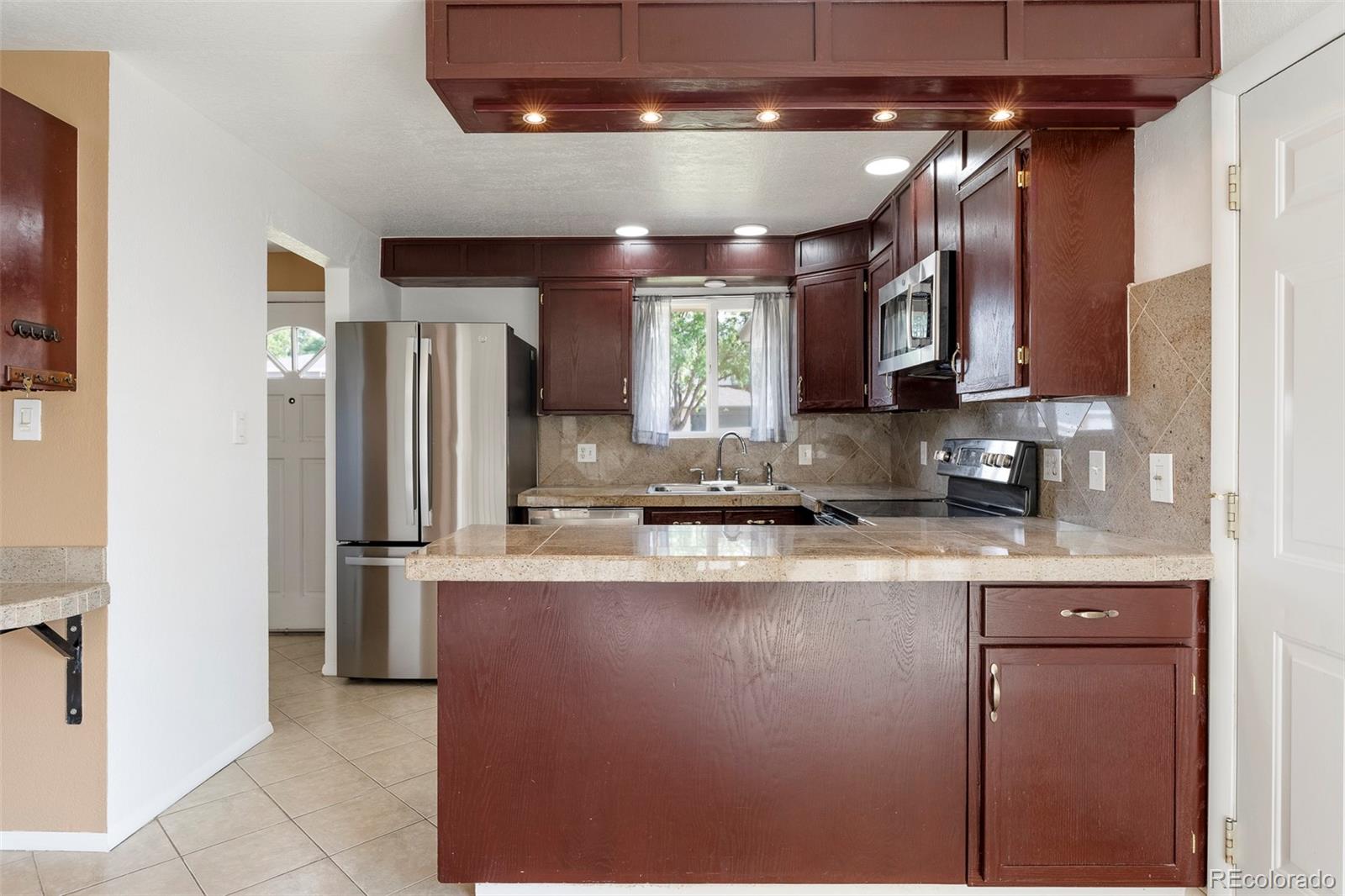 MLS Image #8 for 10817 w marlowe avenue,littleton, Colorado